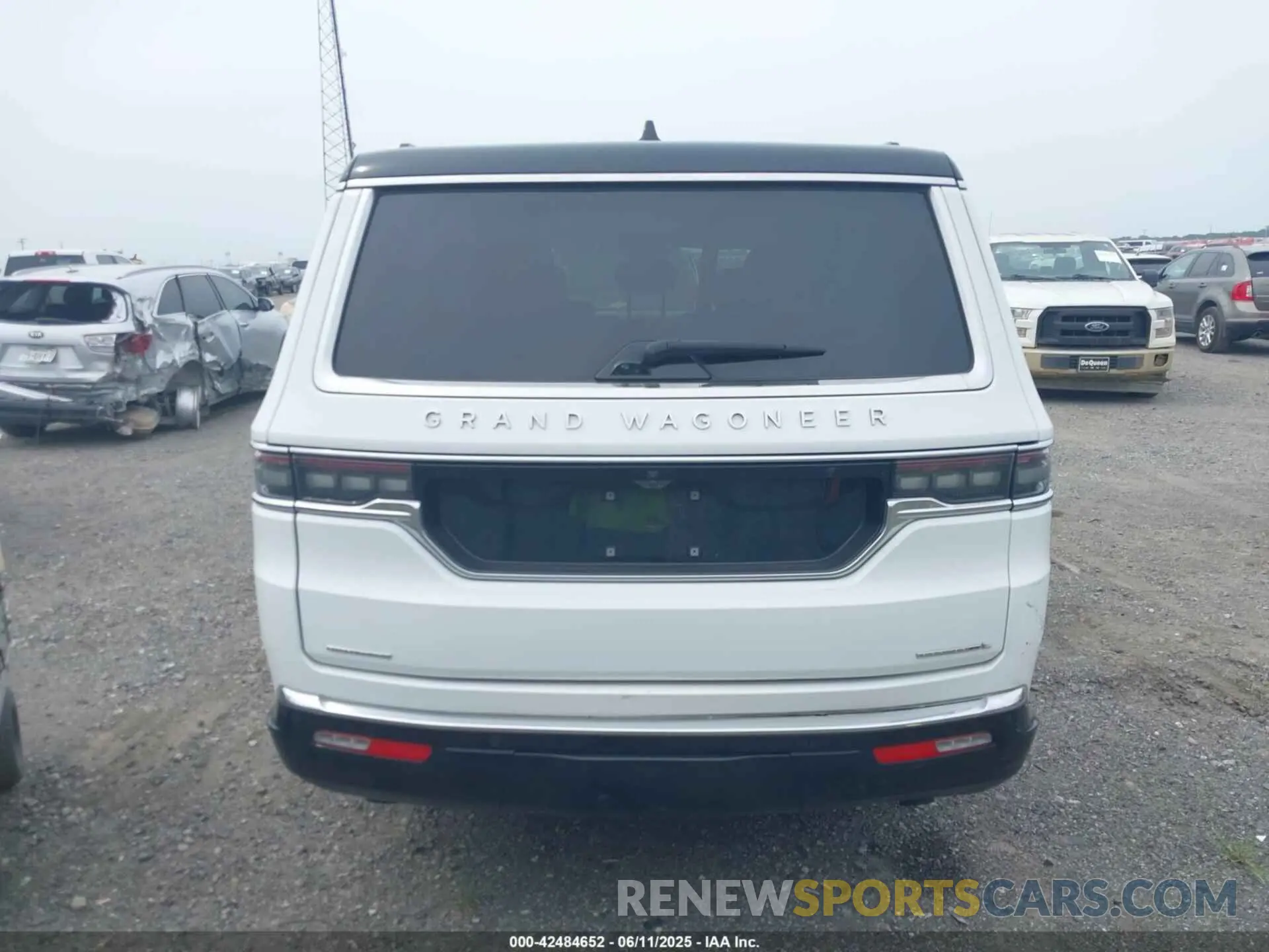 16 Фотография поврежденного автомобиля 1C4SJSFP2PS556928 JEEP GRAND WAGONEER L 2023
