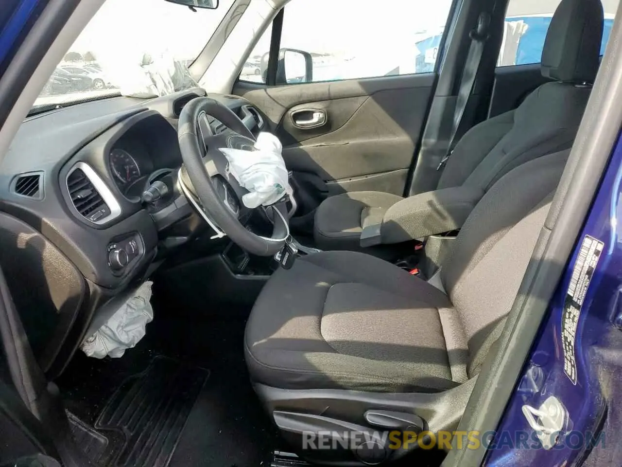 7 Photograph of a damaged car ZACNJAAB3KPK78488 JEEP RENEGADE 2019