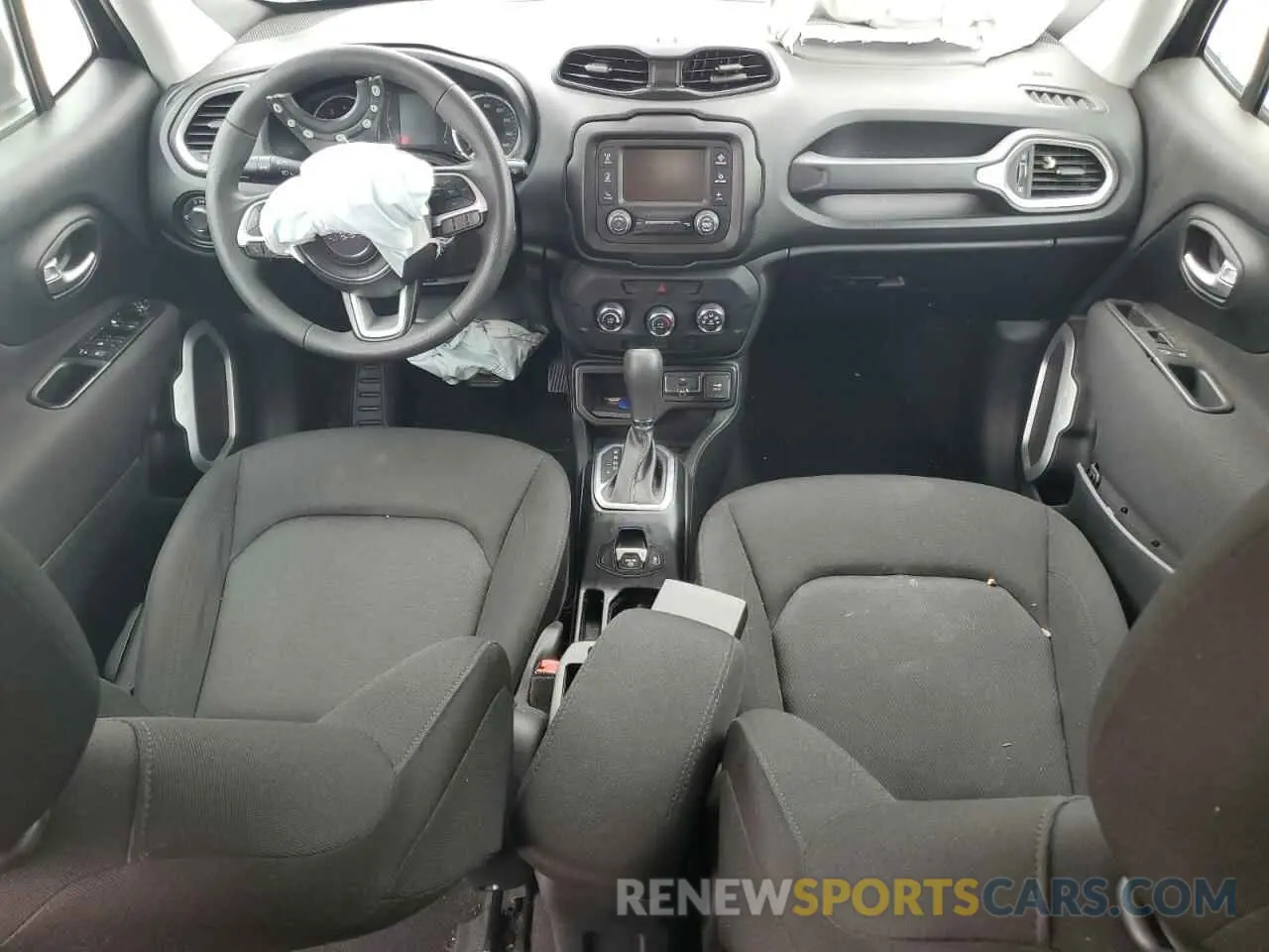 8 Photograph of a damaged car ZACNJAAB3KPK78488 JEEP RENEGADE 2019