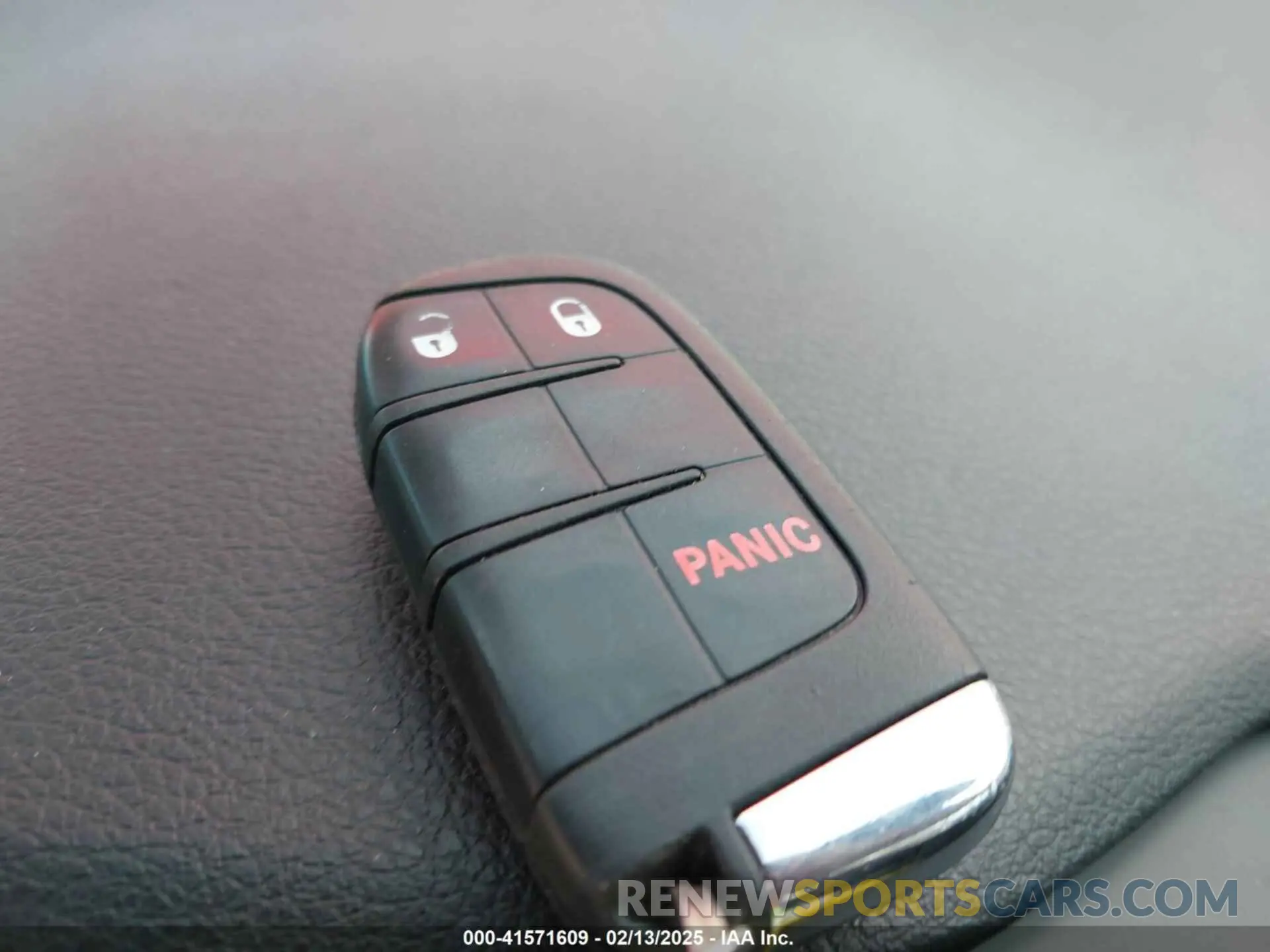 11 Фотография поврежденного автомобиля ZACNJAAB8KPK37967 JEEP RENEGADE 2019