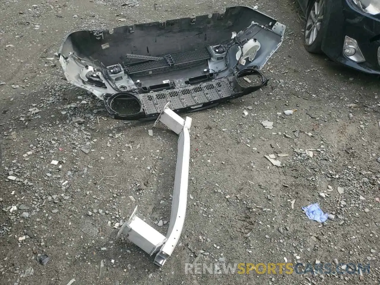13 Photograph of a damaged car ZACNJAB13KPK50521 JEEP RENEGADE 2019