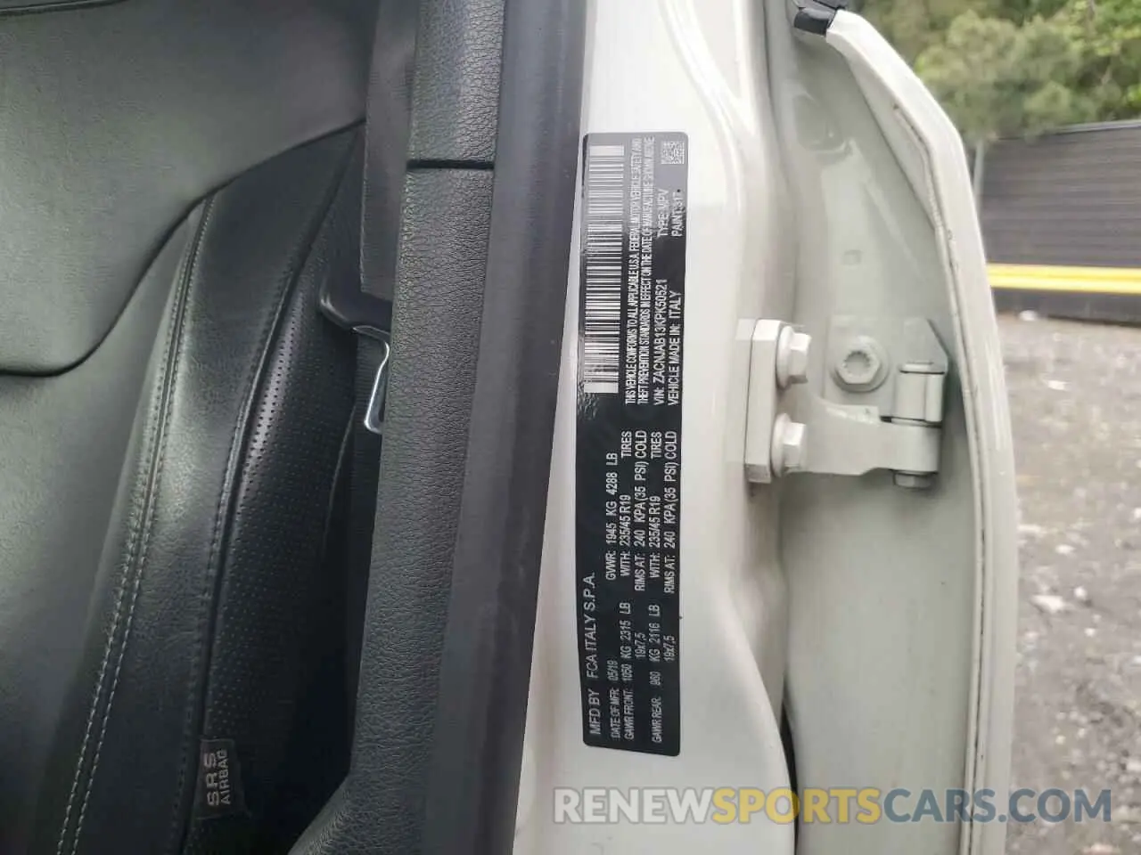 14 Photograph of a damaged car ZACNJAB13KPK50521 JEEP RENEGADE 2019