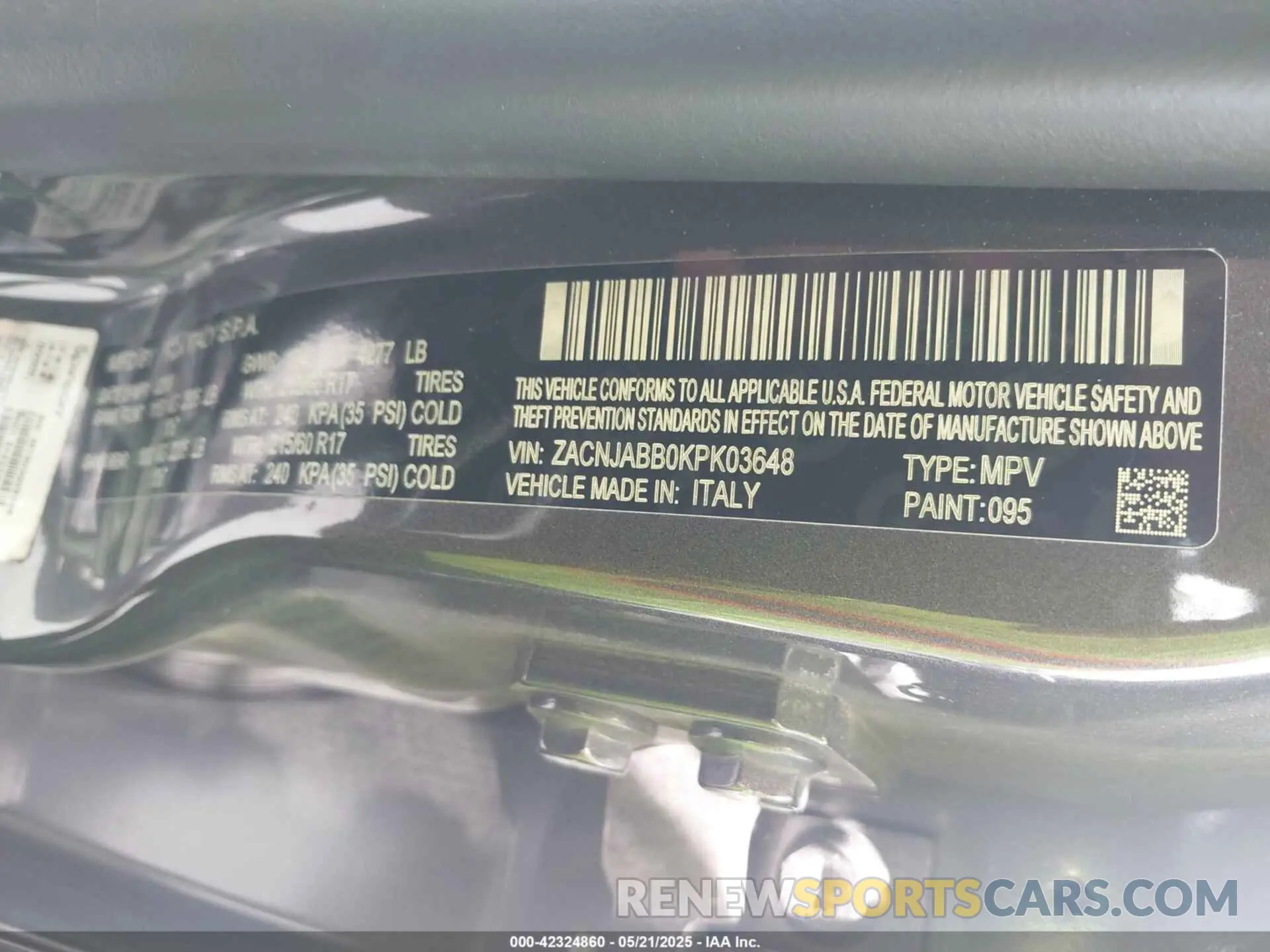 9 Photograph of a damaged car ZACNJABB0KPK03648 JEEP RENEGADE 2019
