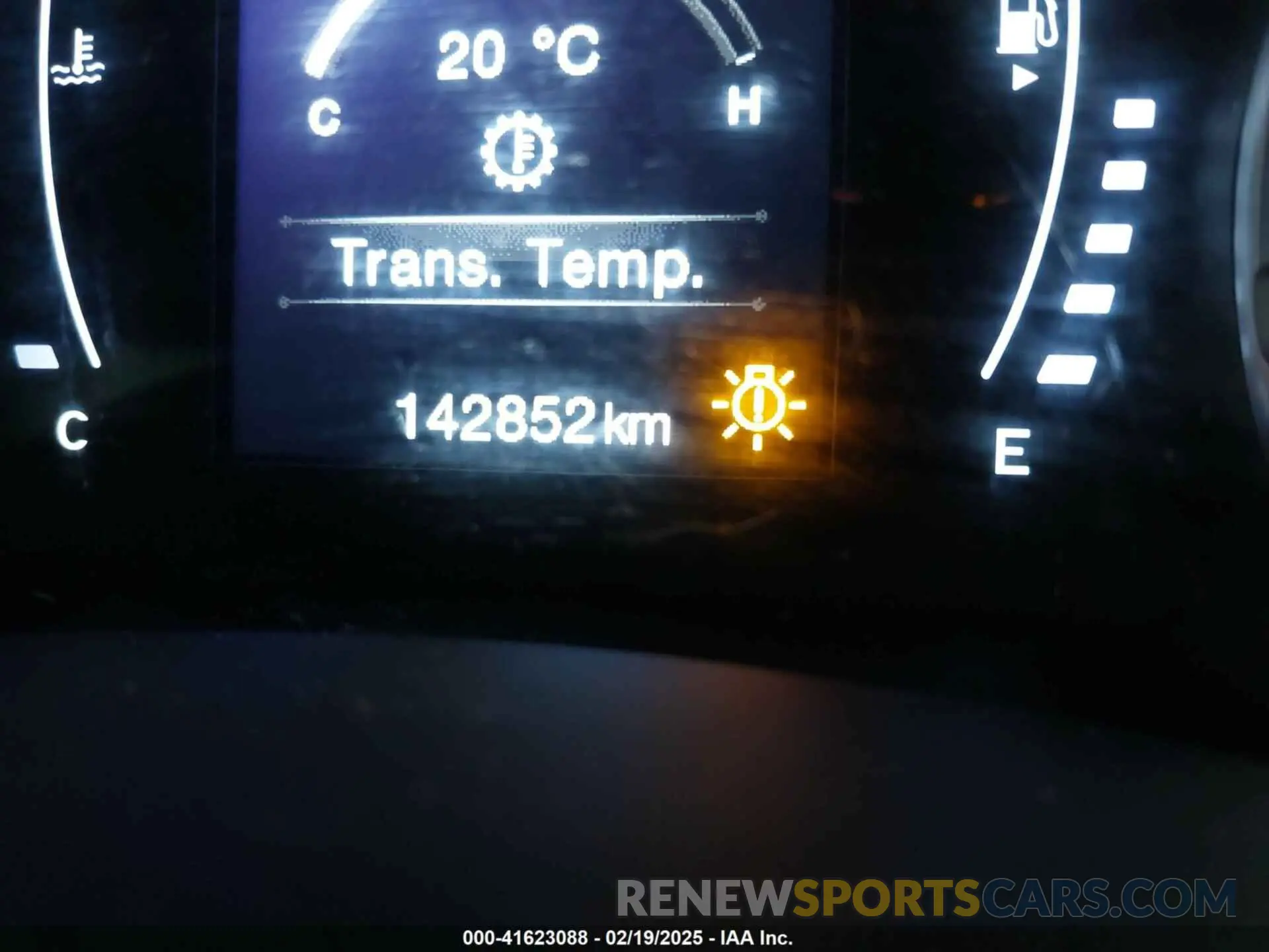 15 Фотография поврежденного автомобиля ZACNJABB1KPK88029 JEEP RENEGADE 2019