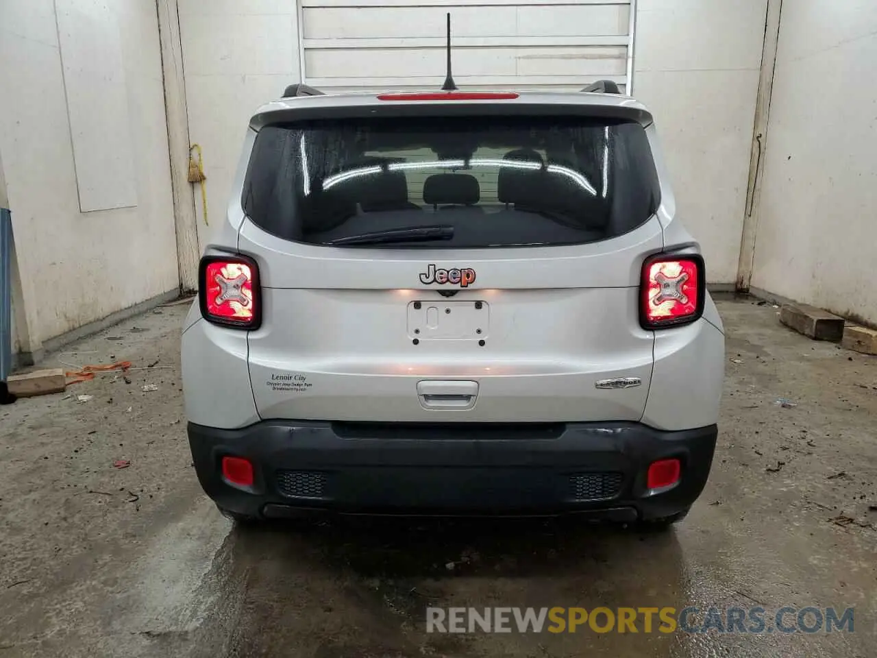 6 Photograph of a damaged car ZACNJABB2KPJ93009 JEEP RENEGADE 2019