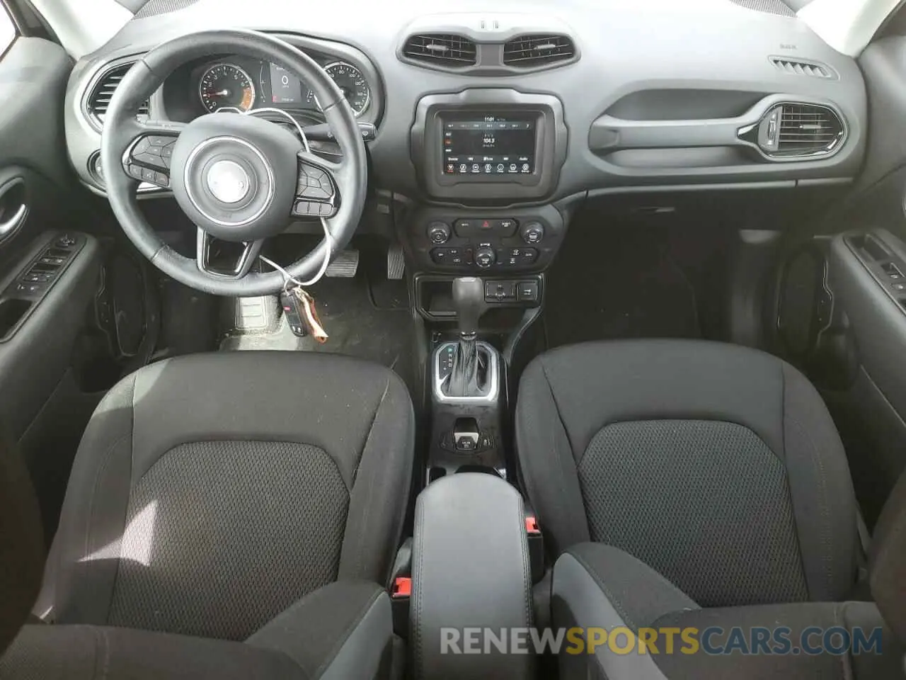 10 Photograph of a damaged car ZACNJABB2KPK17423 JEEP RENEGADE 2019