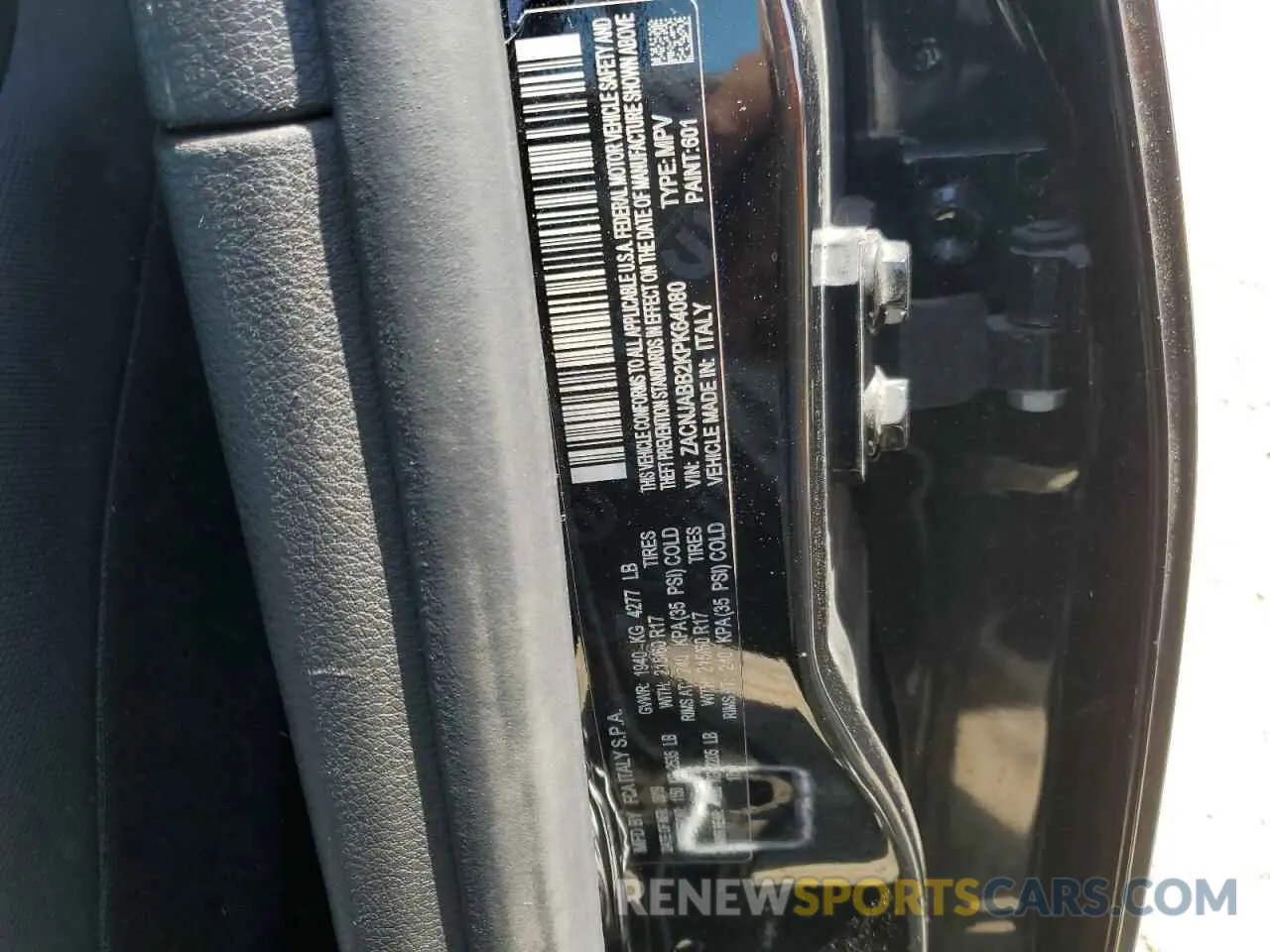 13 Фотография поврежденного автомобиля ZACNJABB2KPK64080 JEEP RENEGADE 2019
