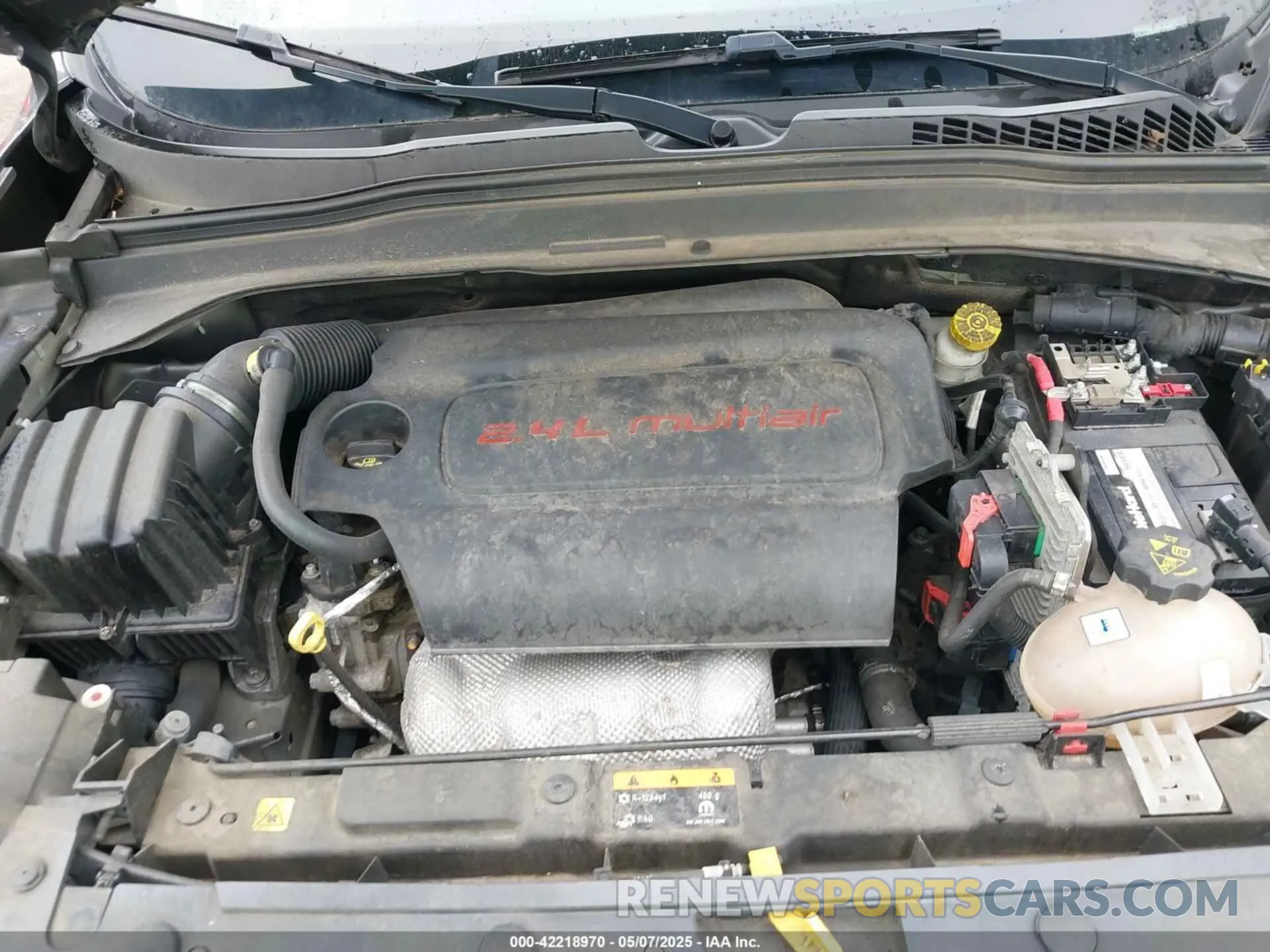 10 Photograph of a damaged car ZACNJABB4KPJ73599 JEEP RENEGADE 2019
