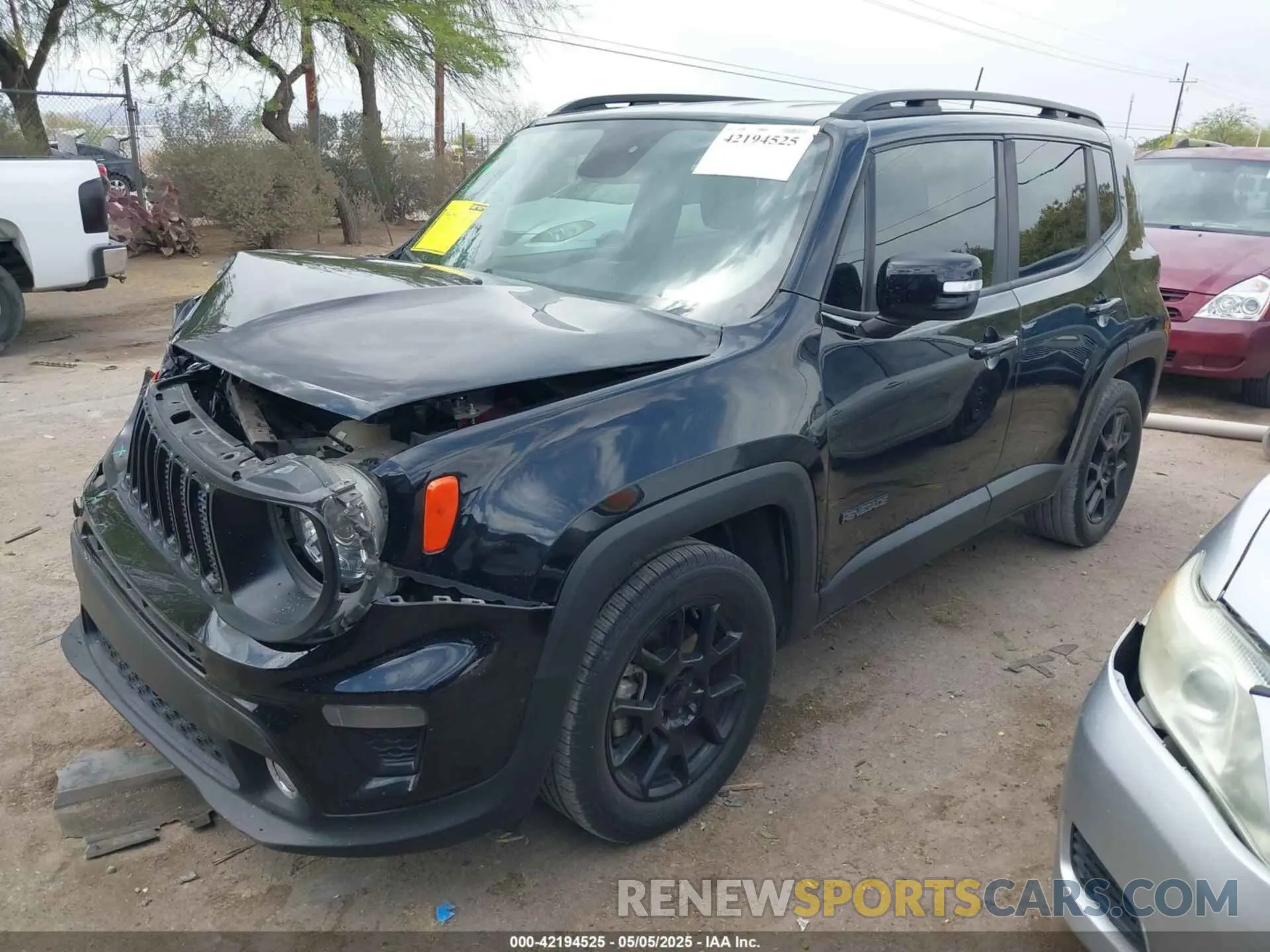 2 Photograph of a damaged car ZACNJABB4KPK48494 JEEP RENEGADE 2019