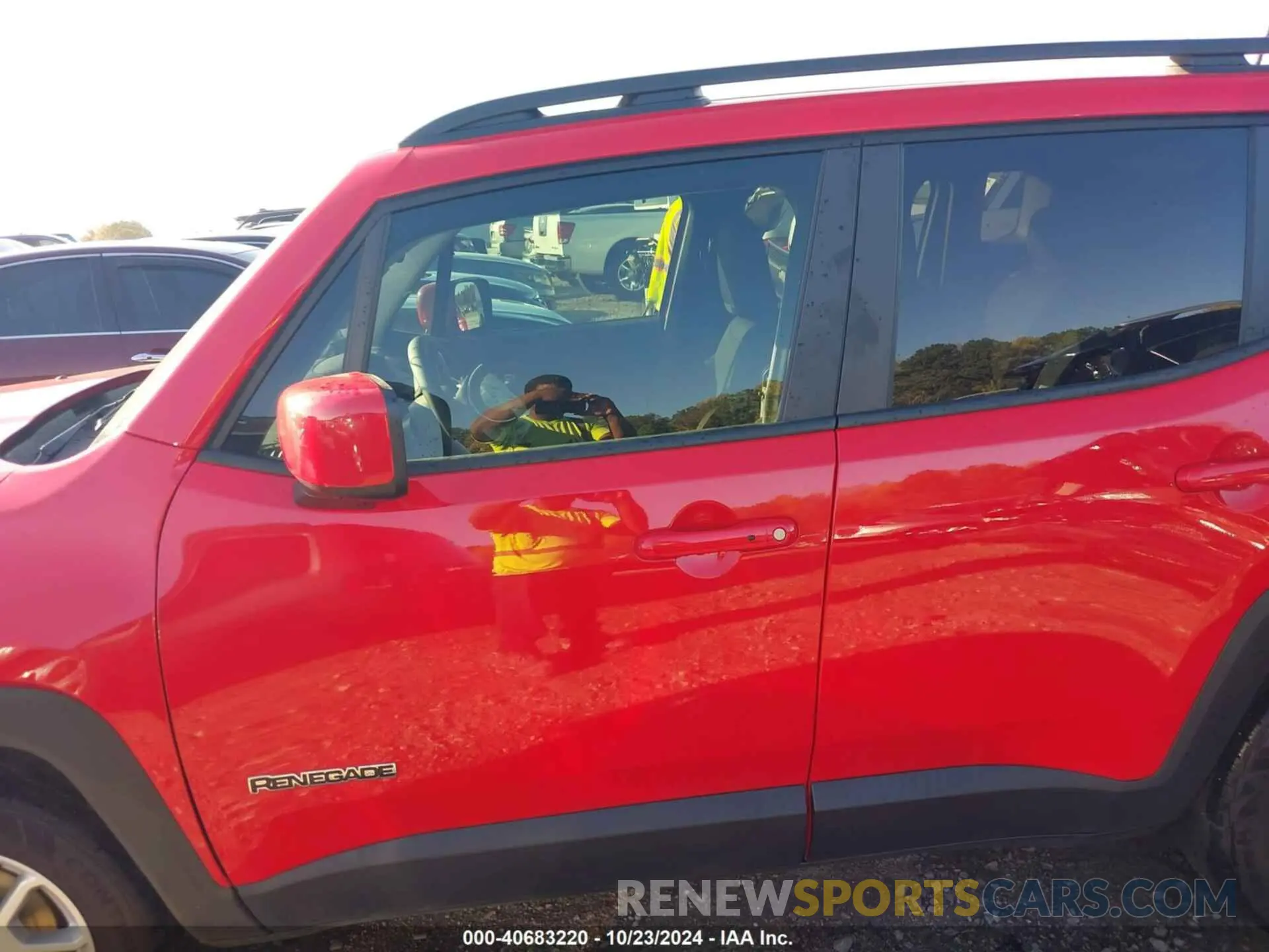 13 Photograph of a damaged car ZACNJABB4KPK91619 JEEP RENEGADE 2019
