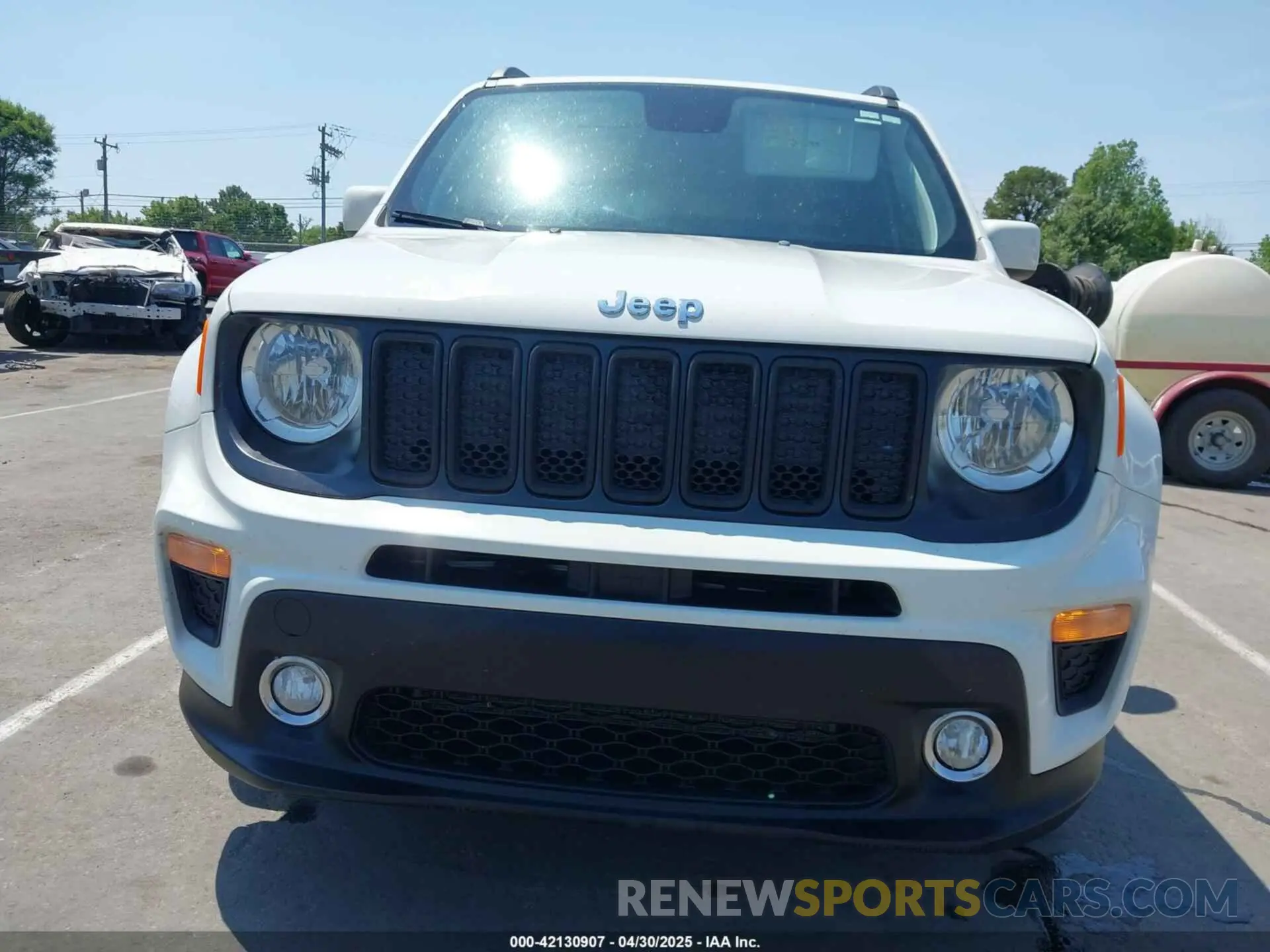 12 Photograph of a damaged car ZACNJABB5KPJ73689 JEEP RENEGADE 2019