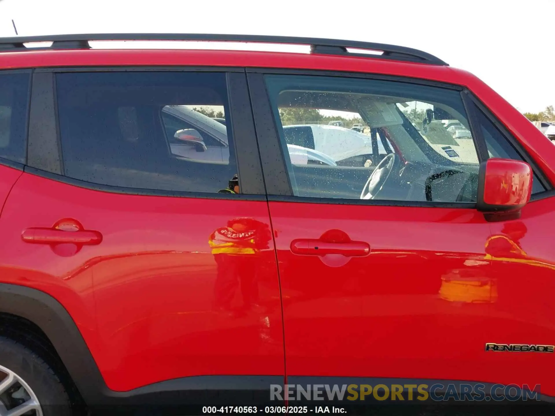 13 Фотография поврежденного автомобиля ZACNJABB5KPK45295 JEEP RENEGADE 2019