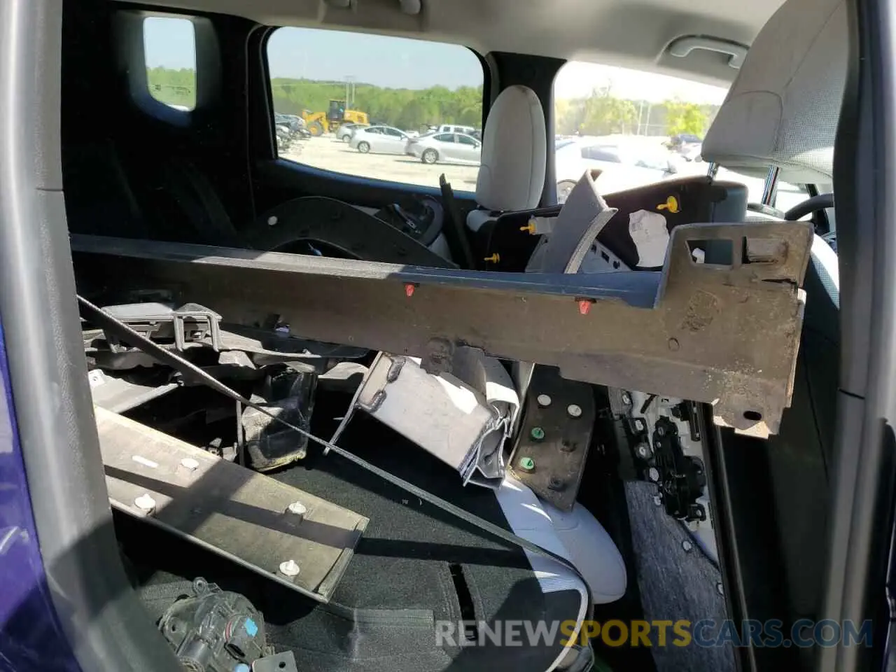 12 Photograph of a damaged car ZACNJABB7KPK08362 JEEP RENEGADE 2019
