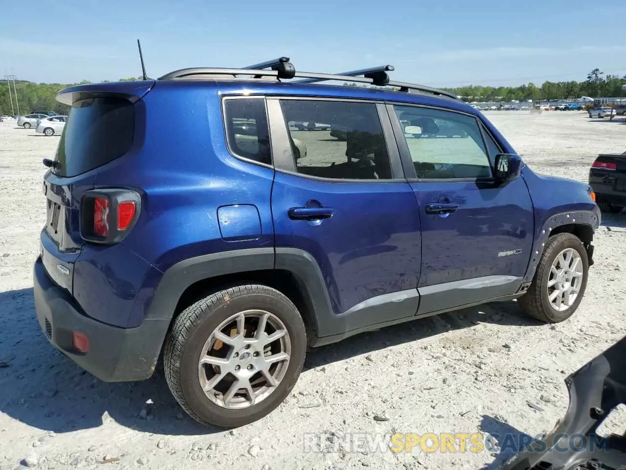 3 Photograph of a damaged car ZACNJABB7KPK08362 JEEP RENEGADE 2019