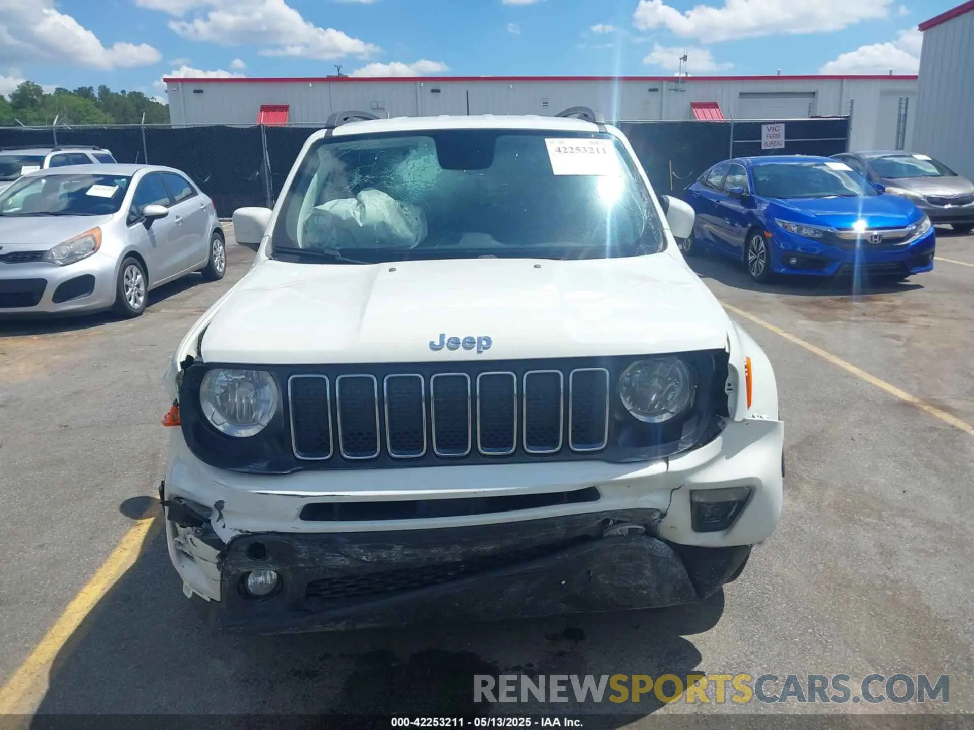 12 Photograph of a damaged car ZACNJABB9KPK20061 JEEP RENEGADE 2019