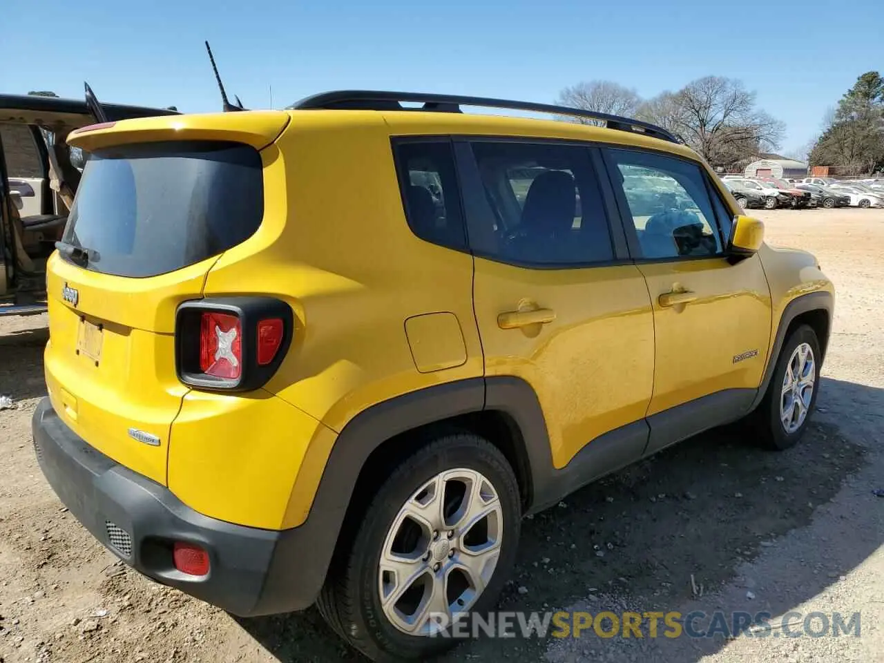 3 Фотография поврежденного автомобиля ZACNJABBXKPJ77768 JEEP RENEGADE 2019