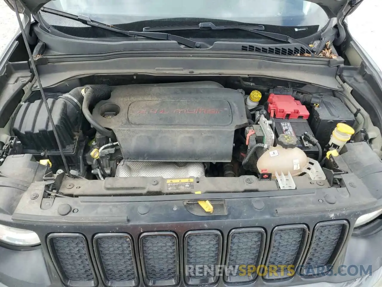 11 Photograph of a damaged car ZACNJABBXKPK42652 JEEP RENEGADE 2019