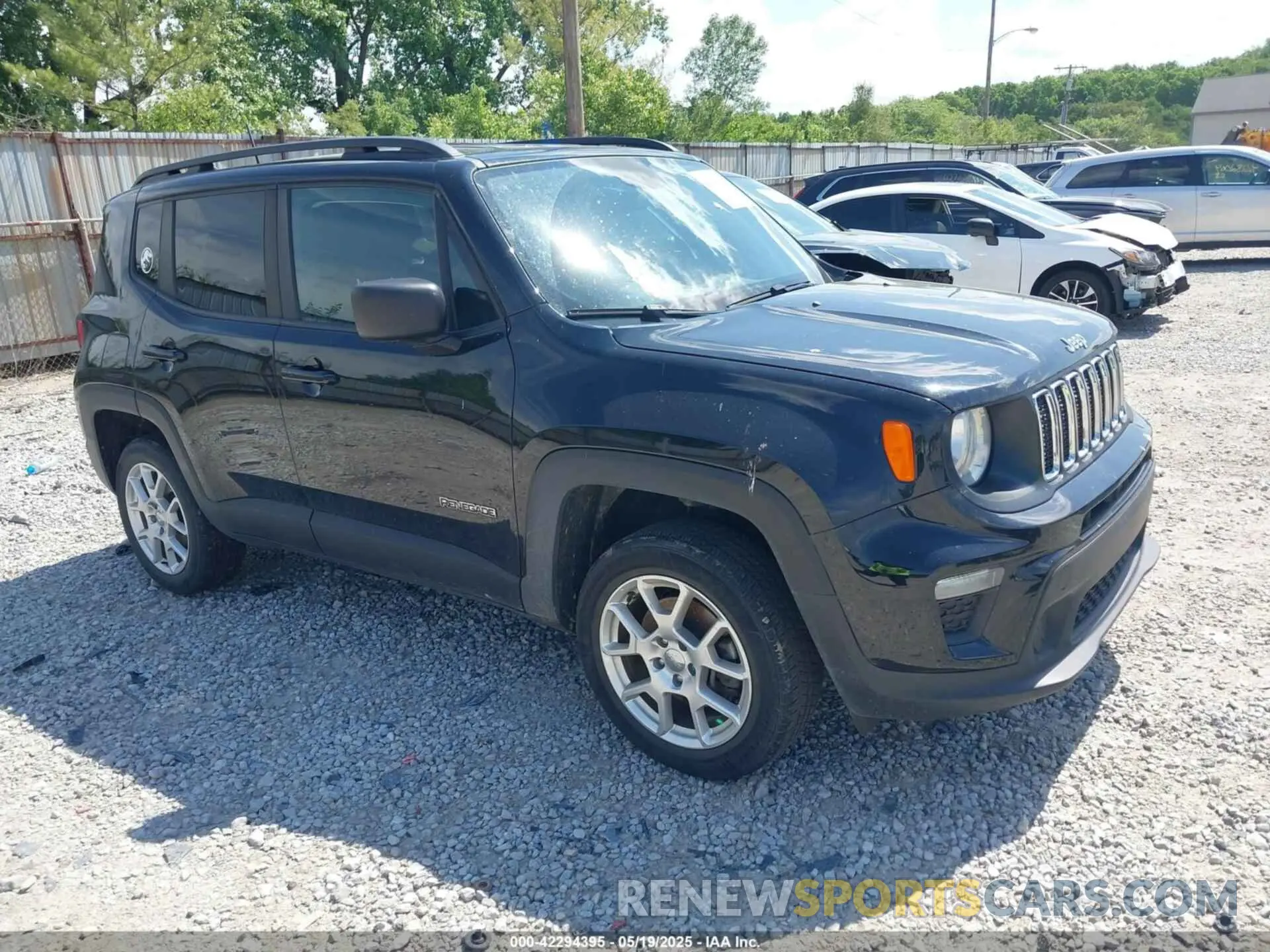 1 Photograph of a damaged car ZACNJBA17KPJ98673 JEEP RENEGADE 2019