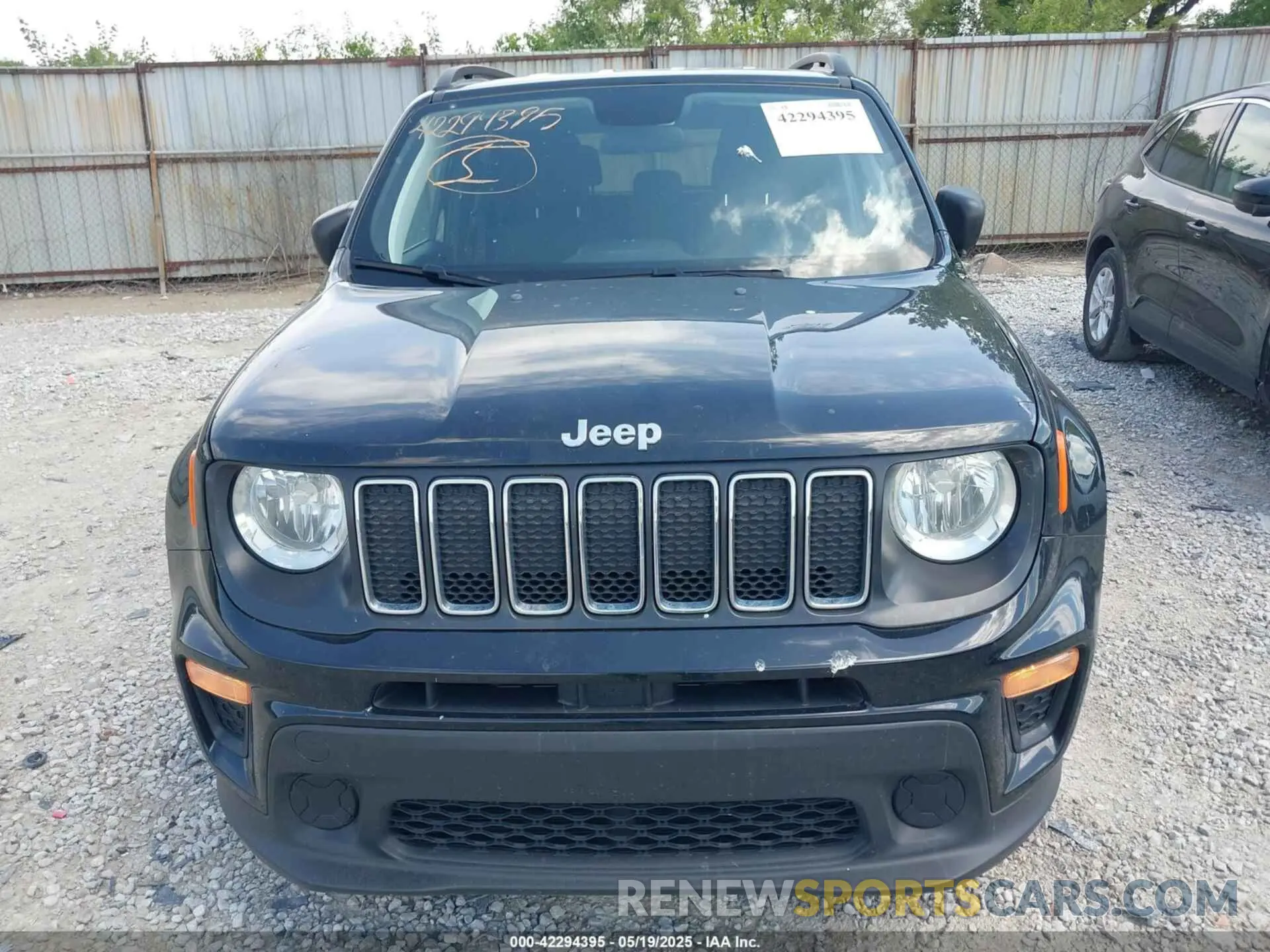 6 Photograph of a damaged car ZACNJBA17KPJ98673 JEEP RENEGADE 2019