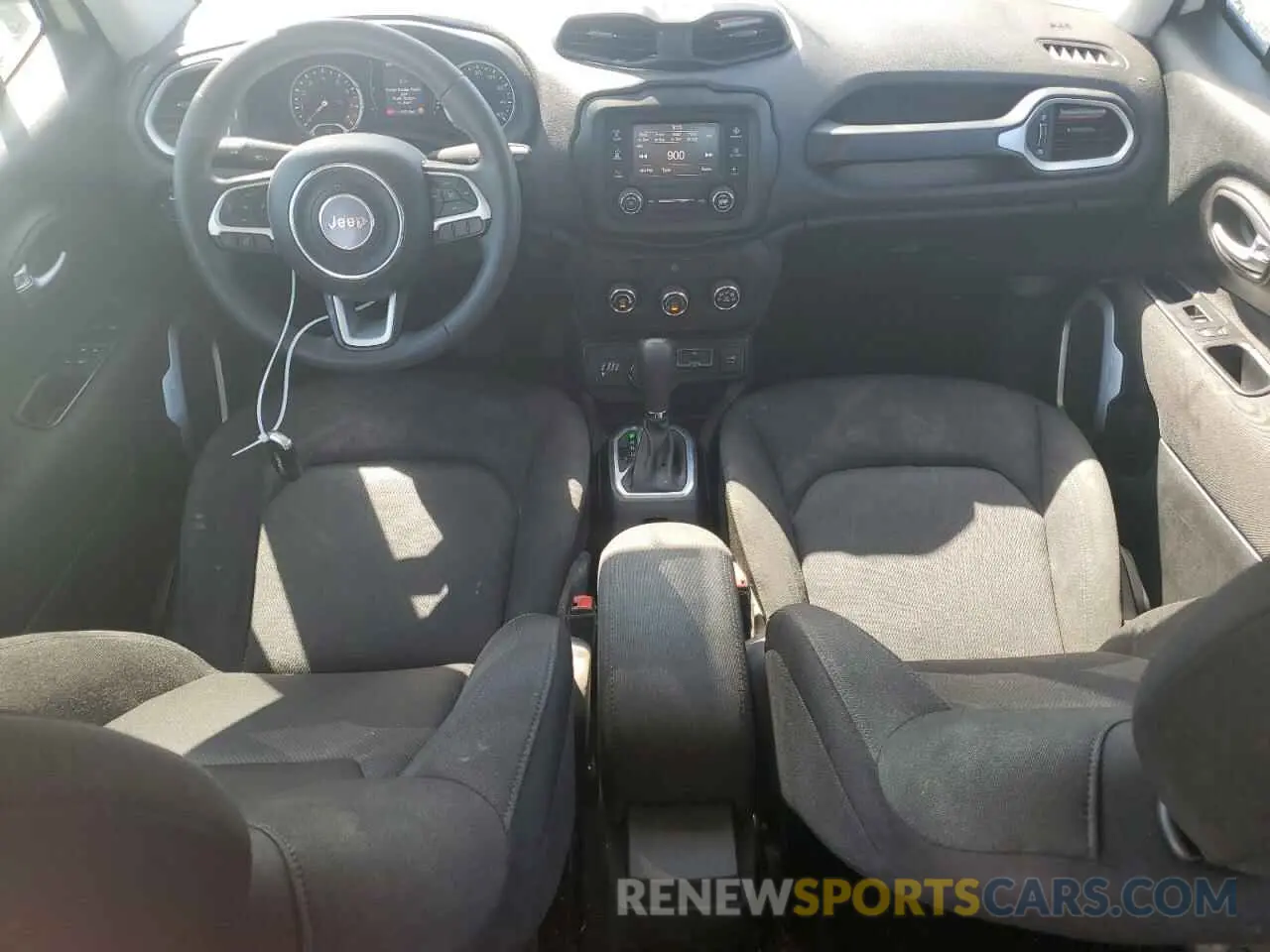 8 Photograph of a damaged car ZACNJBAB2KPK56200 JEEP RENEGADE 2019