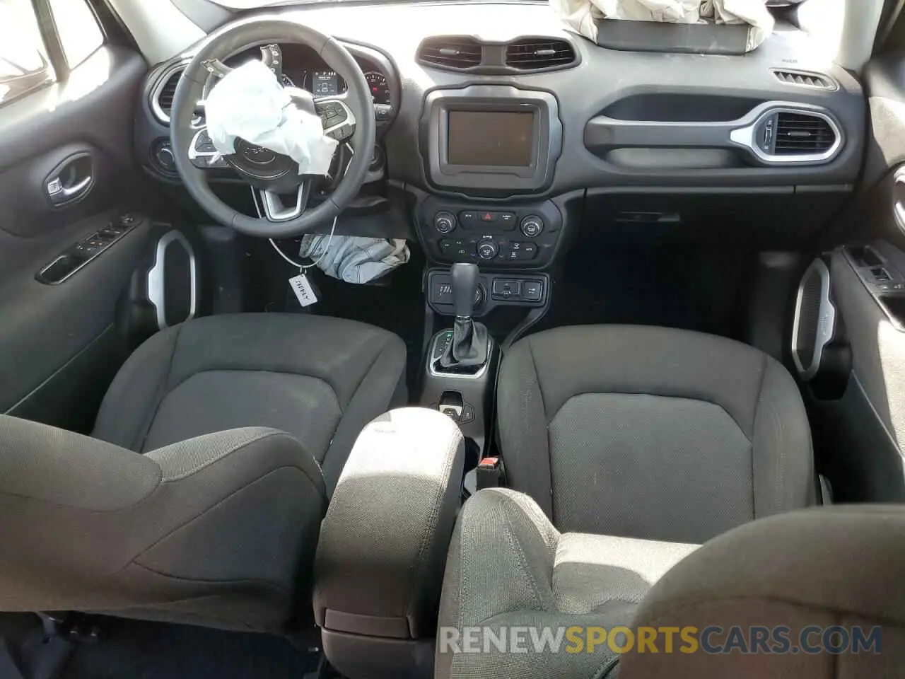 8 Фотография поврежденного автомобиля ZACNJBAB4KPJ73304 JEEP RENEGADE 2019