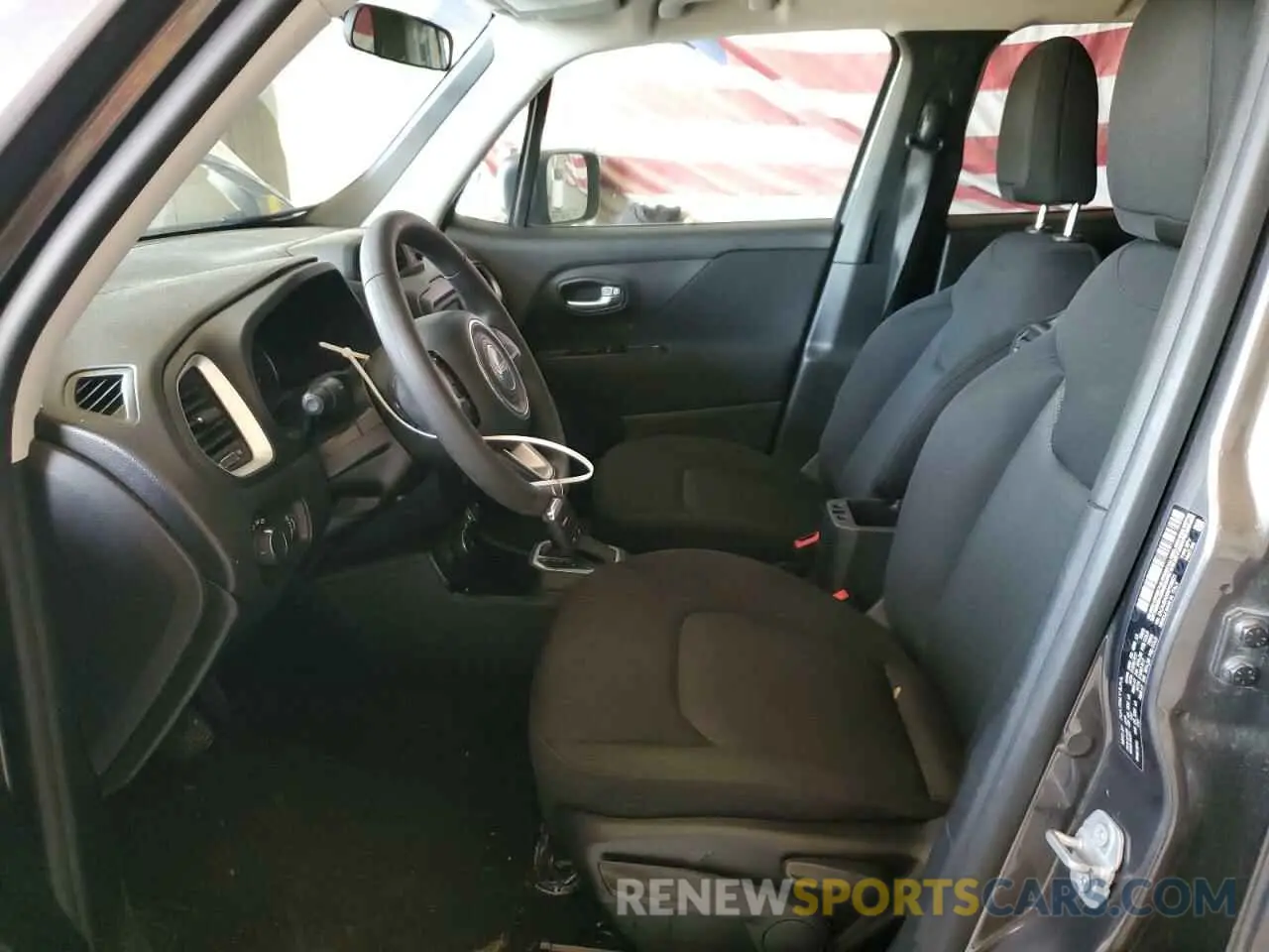 7 Photograph of a damaged car ZACNJBAB6KPK00521 JEEP RENEGADE 2019