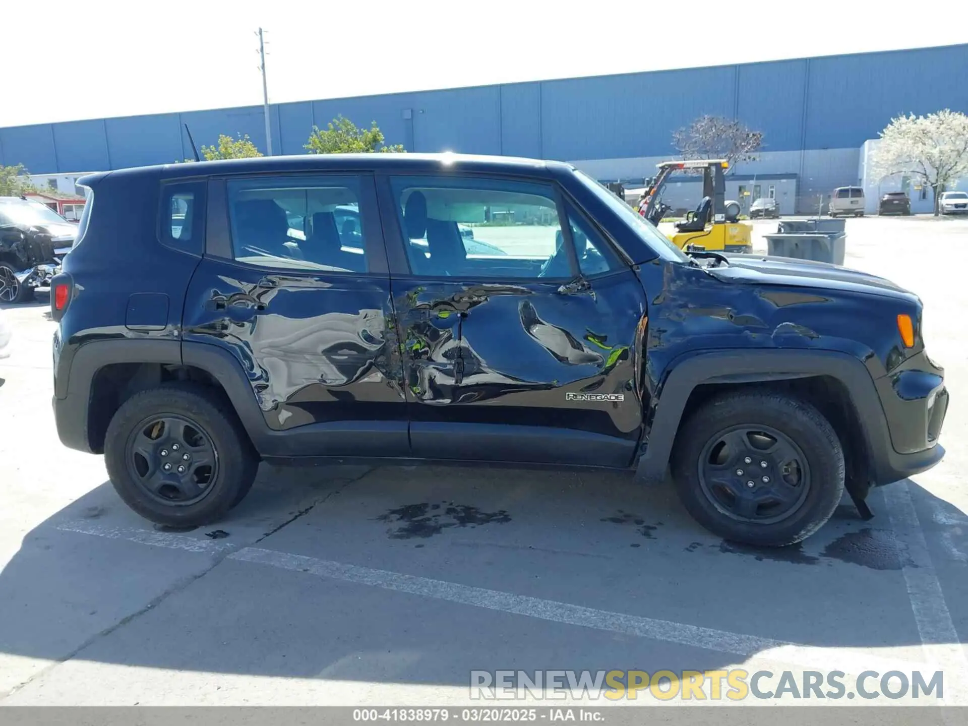 13 Photograph of a damaged car ZACNJBAB8KPK74653 JEEP RENEGADE 2019