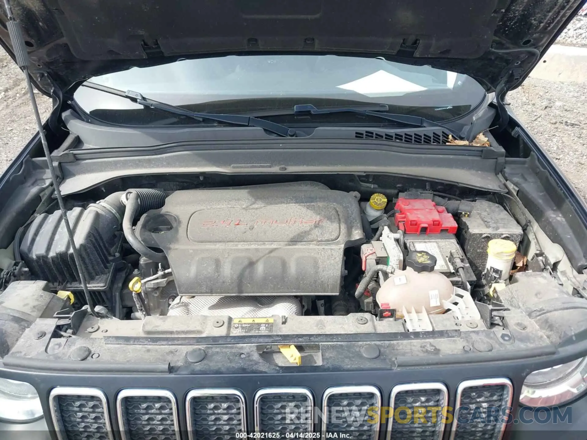 10 Фотография поврежденного автомобиля ZACNJBBB2KPK15600 JEEP RENEGADE 2019