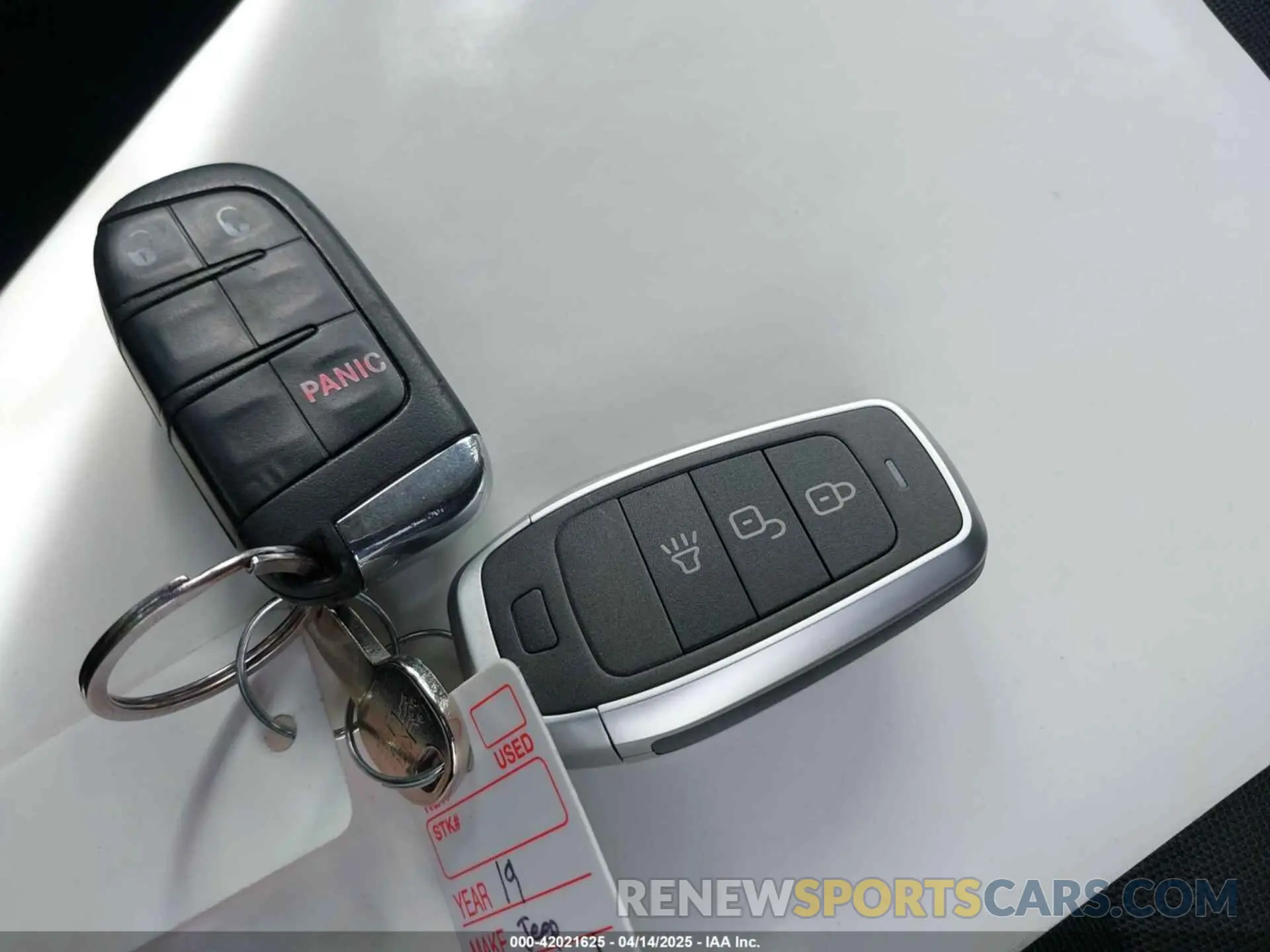 11 Фотография поврежденного автомобиля ZACNJBBB2KPK15600 JEEP RENEGADE 2019