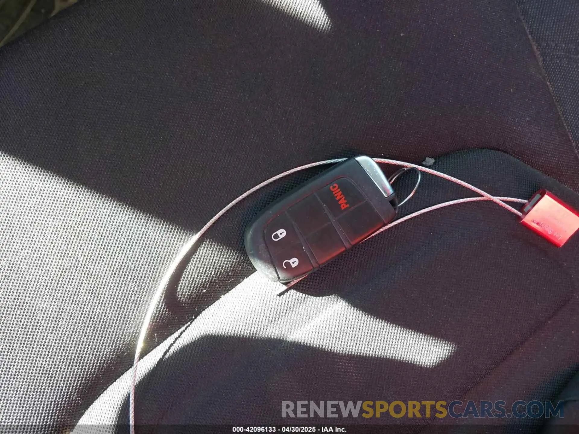 11 Фотография поврежденного автомобиля ZACNJBBB2KPK93083 JEEP RENEGADE 2019