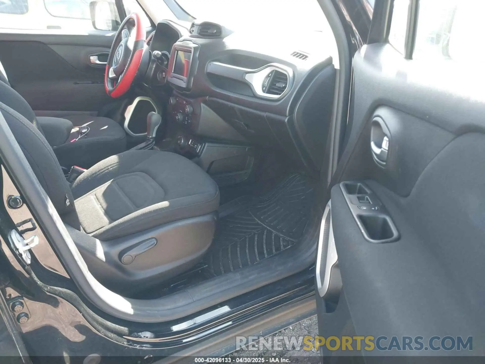 5 Фотография поврежденного автомобиля ZACNJBBB2KPK93083 JEEP RENEGADE 2019