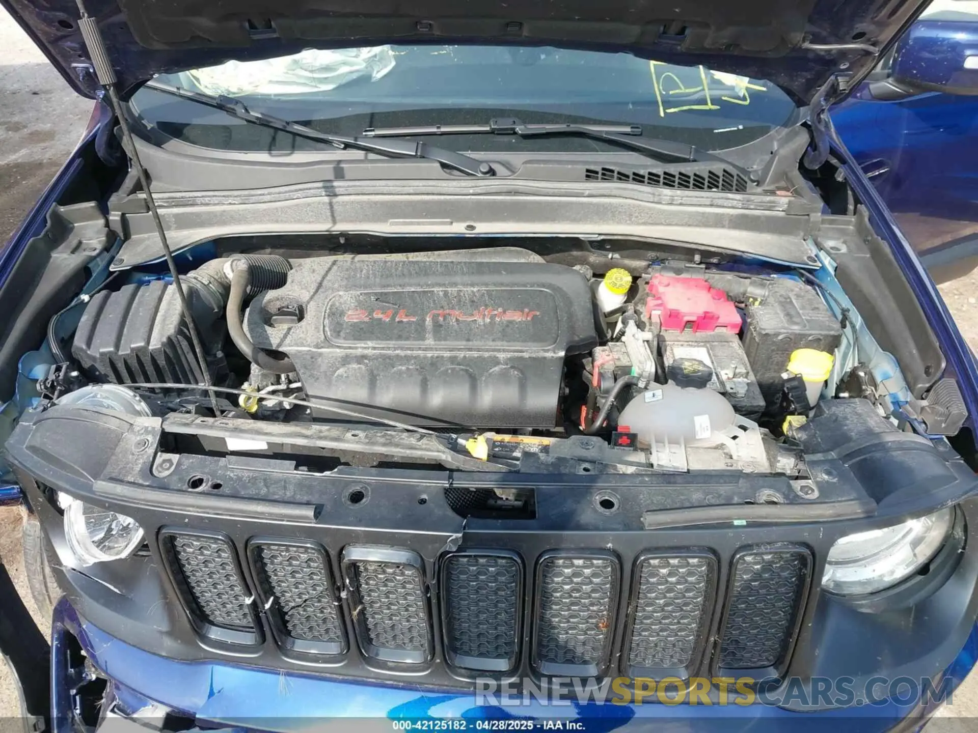 10 Photograph of a damaged car ZACNJBBB4KPK33256 JEEP RENEGADE 2019