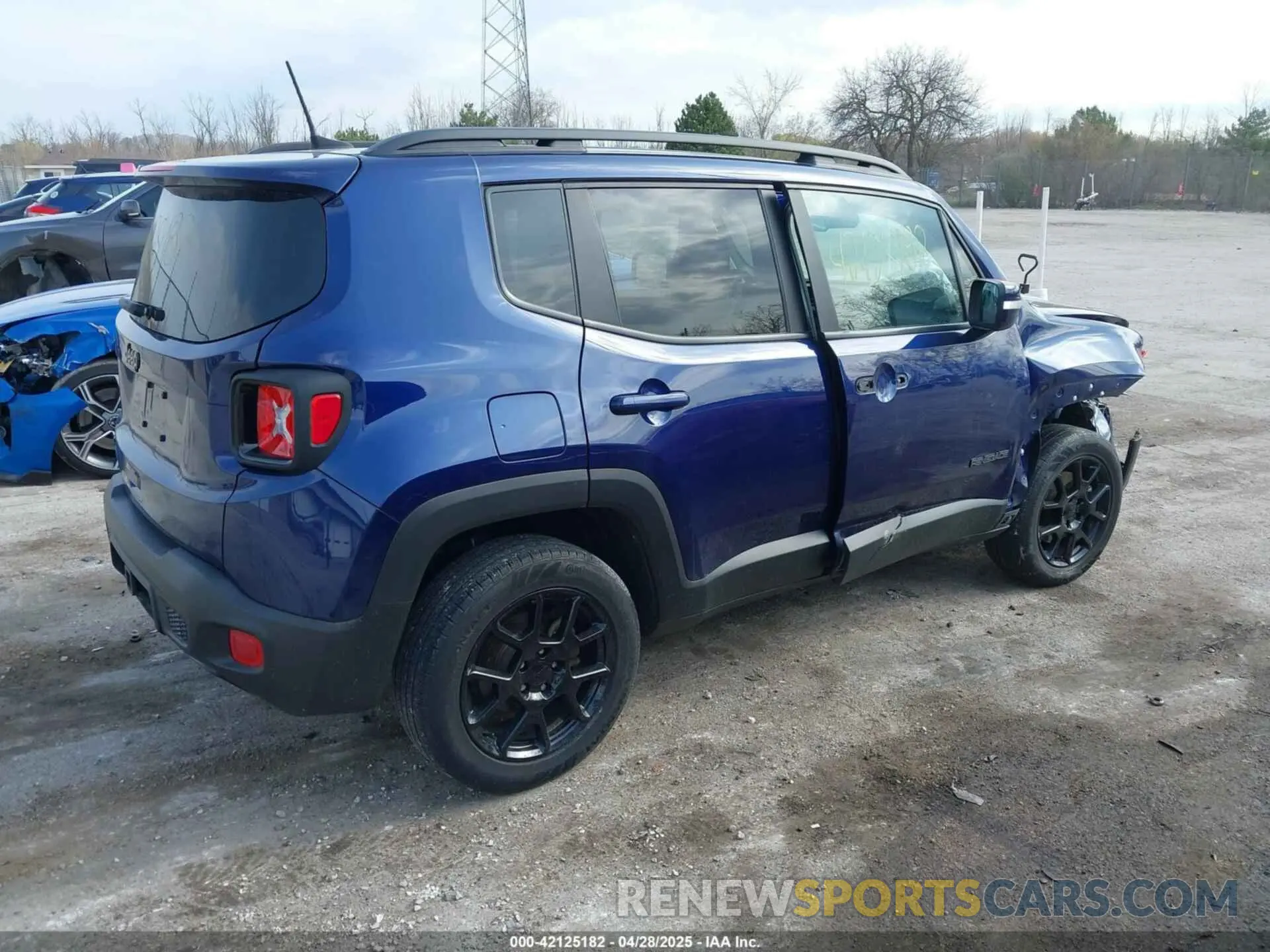 4 Photograph of a damaged car ZACNJBBB4KPK33256 JEEP RENEGADE 2019