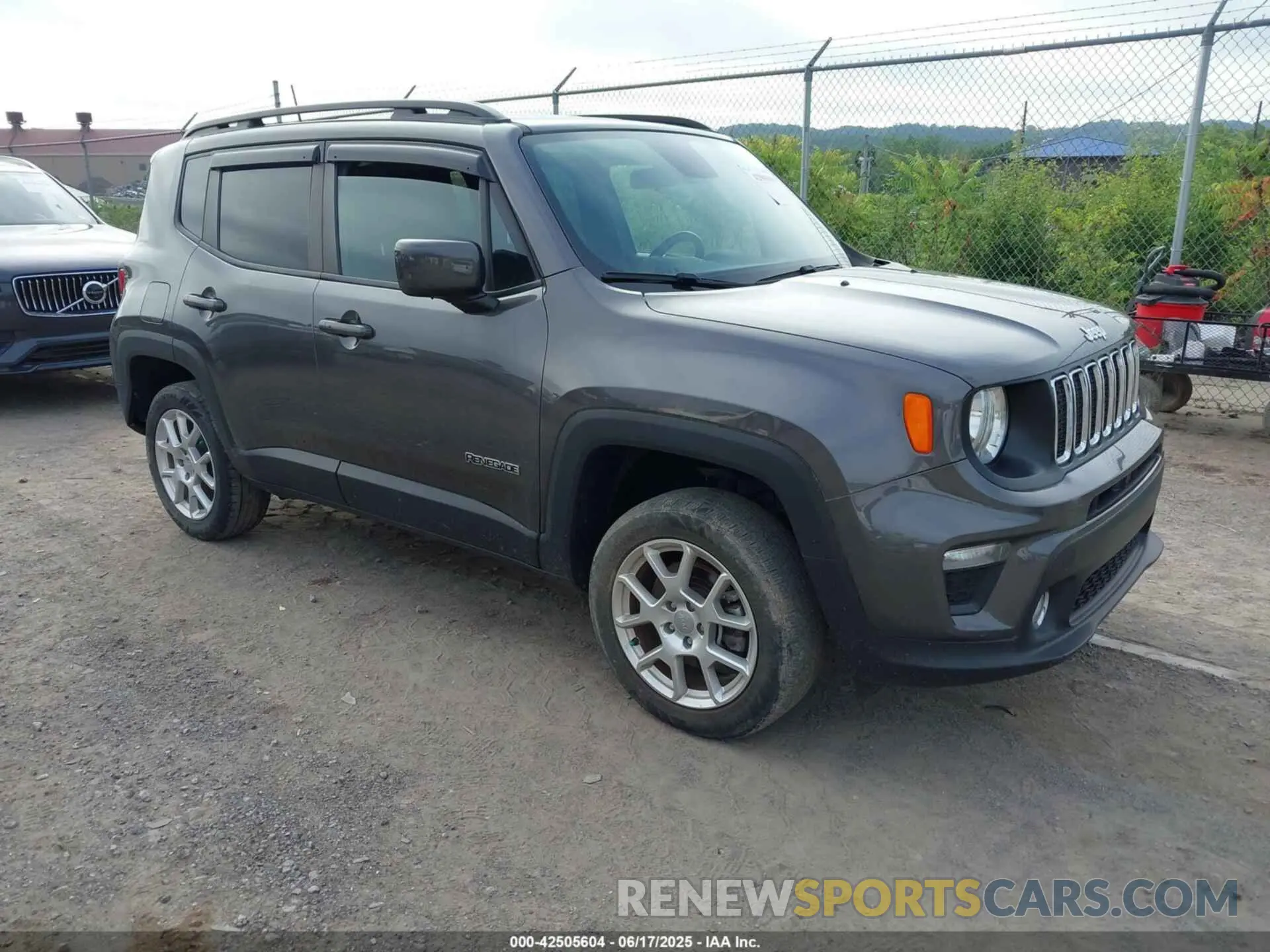 1 Фотография поврежденного автомобиля ZACNJBBB4KPK52017 JEEP RENEGADE 2019