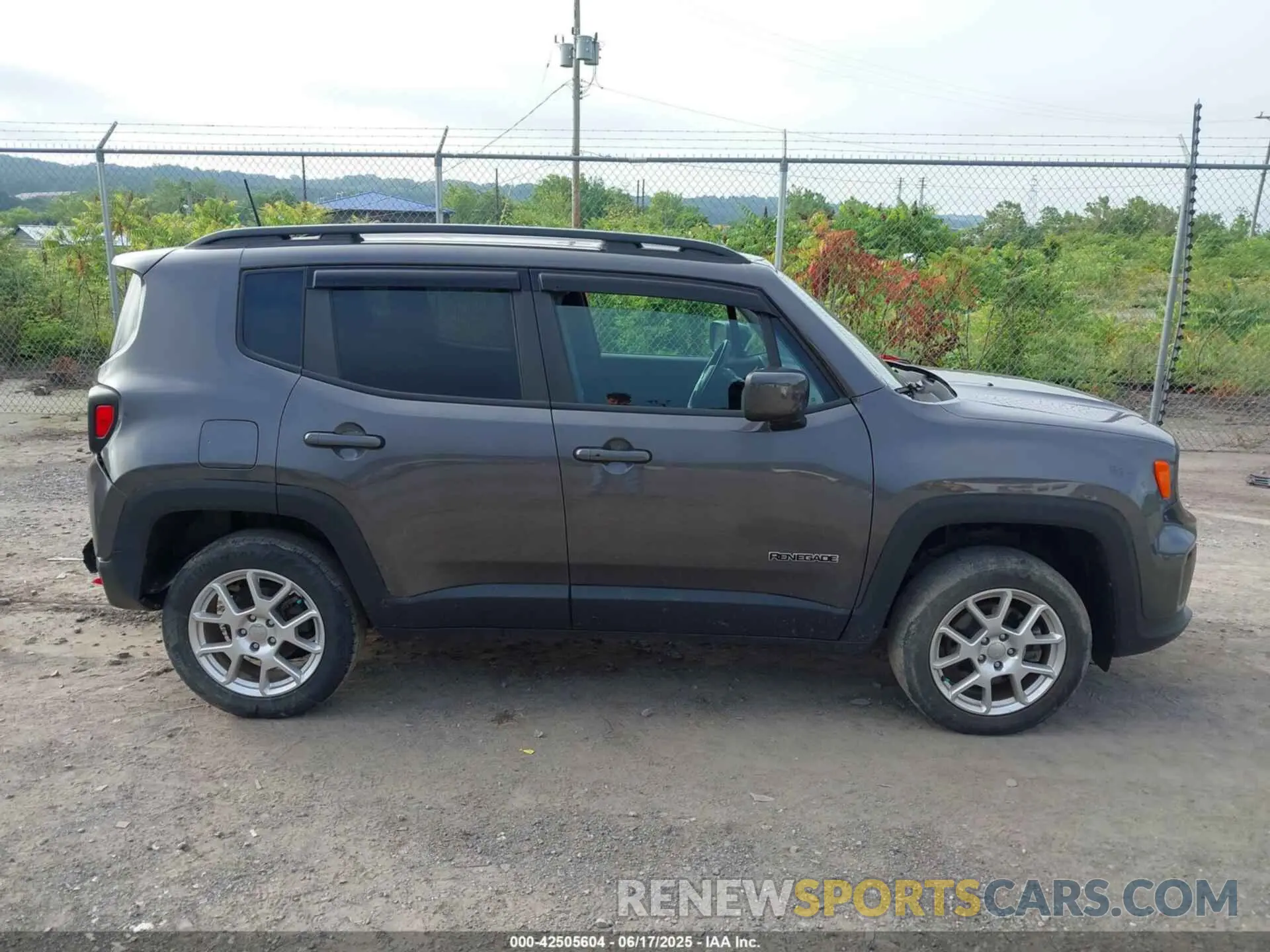 13 Фотография поврежденного автомобиля ZACNJBBB4KPK52017 JEEP RENEGADE 2019