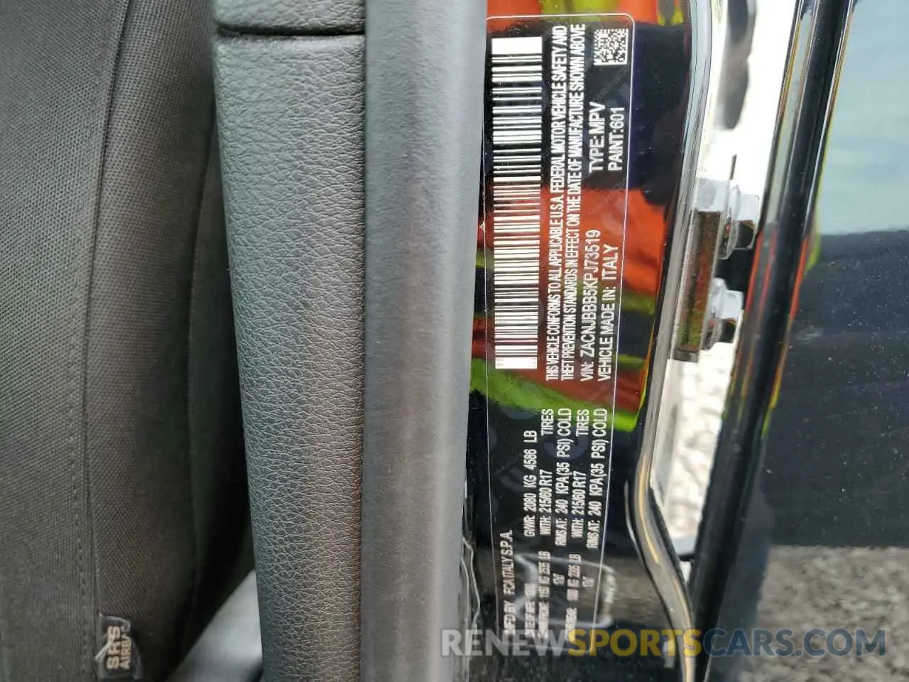 13 Photograph of a damaged car ZACNJBBB5KPJ73519 JEEP RENEGADE 2019