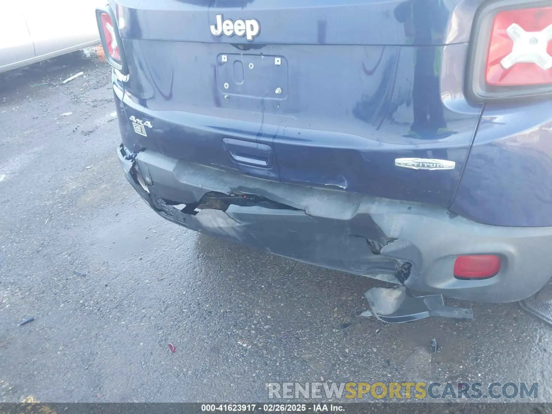 17 Photograph of a damaged car ZACNJBBB5KPJ89333 JEEP RENEGADE 2019