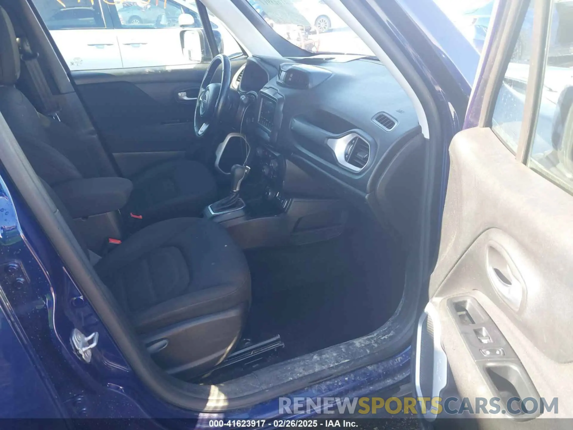 5 Photograph of a damaged car ZACNJBBB5KPJ89333 JEEP RENEGADE 2019
