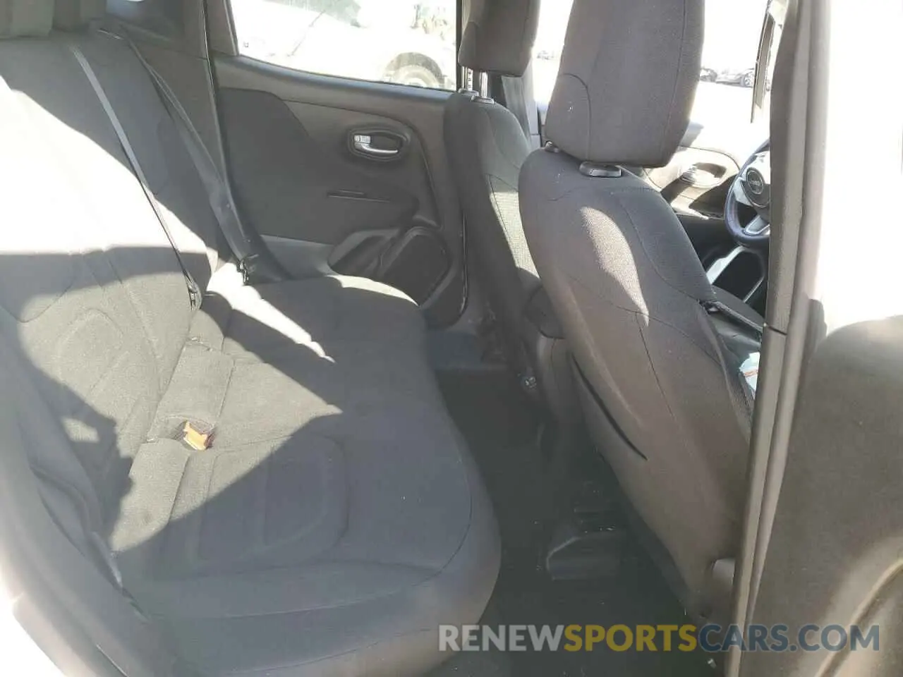 10 Фотография поврежденного автомобиля ZACNJBBB5KPK43407 JEEP RENEGADE 2019