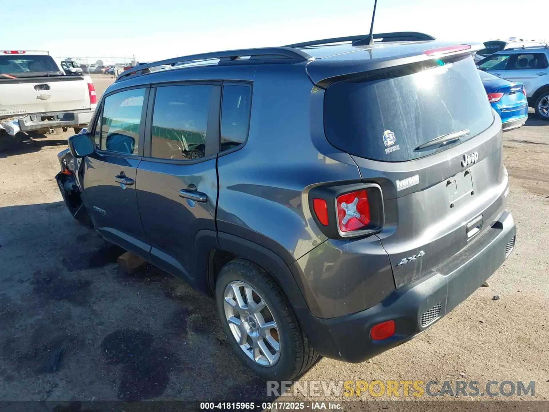 3 Photograph of a damaged car ZACNJBBB7KPK63688 JEEP RENEGADE 2019
