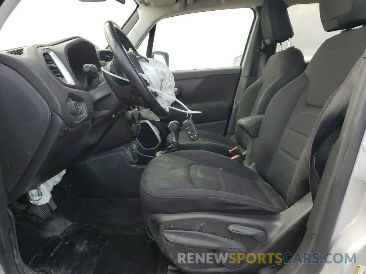 7 Photograph of a damaged car ZACNJBBB9KPK65555 JEEP RENEGADE 2019