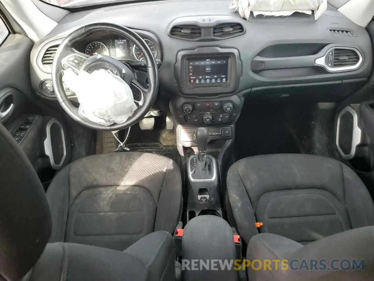 8 Photograph of a damaged car ZACNJBBB9KPK65555 JEEP RENEGADE 2019