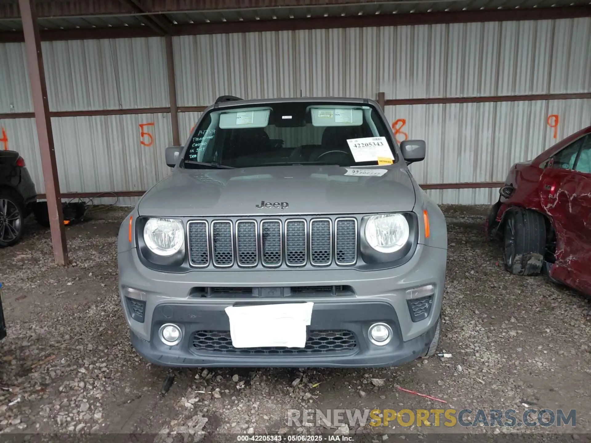 12 Photograph of a damaged car ZACNJBBBXKPK65404 JEEP RENEGADE 2019