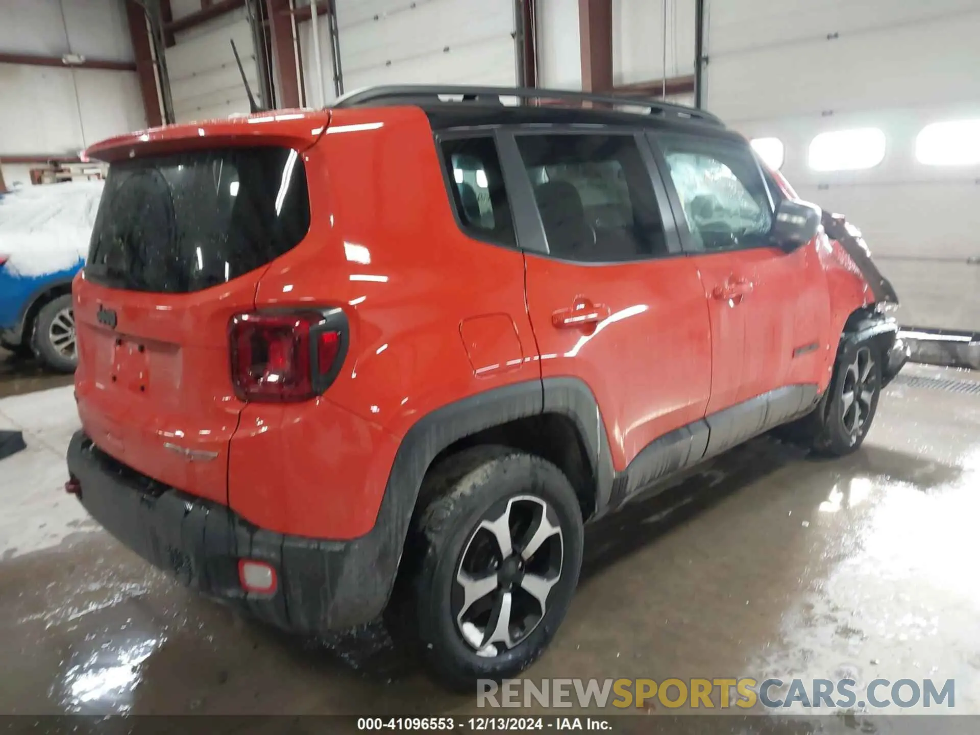 4 Photograph of a damaged car ZACNJBC10KPK40100 JEEP RENEGADE 2019