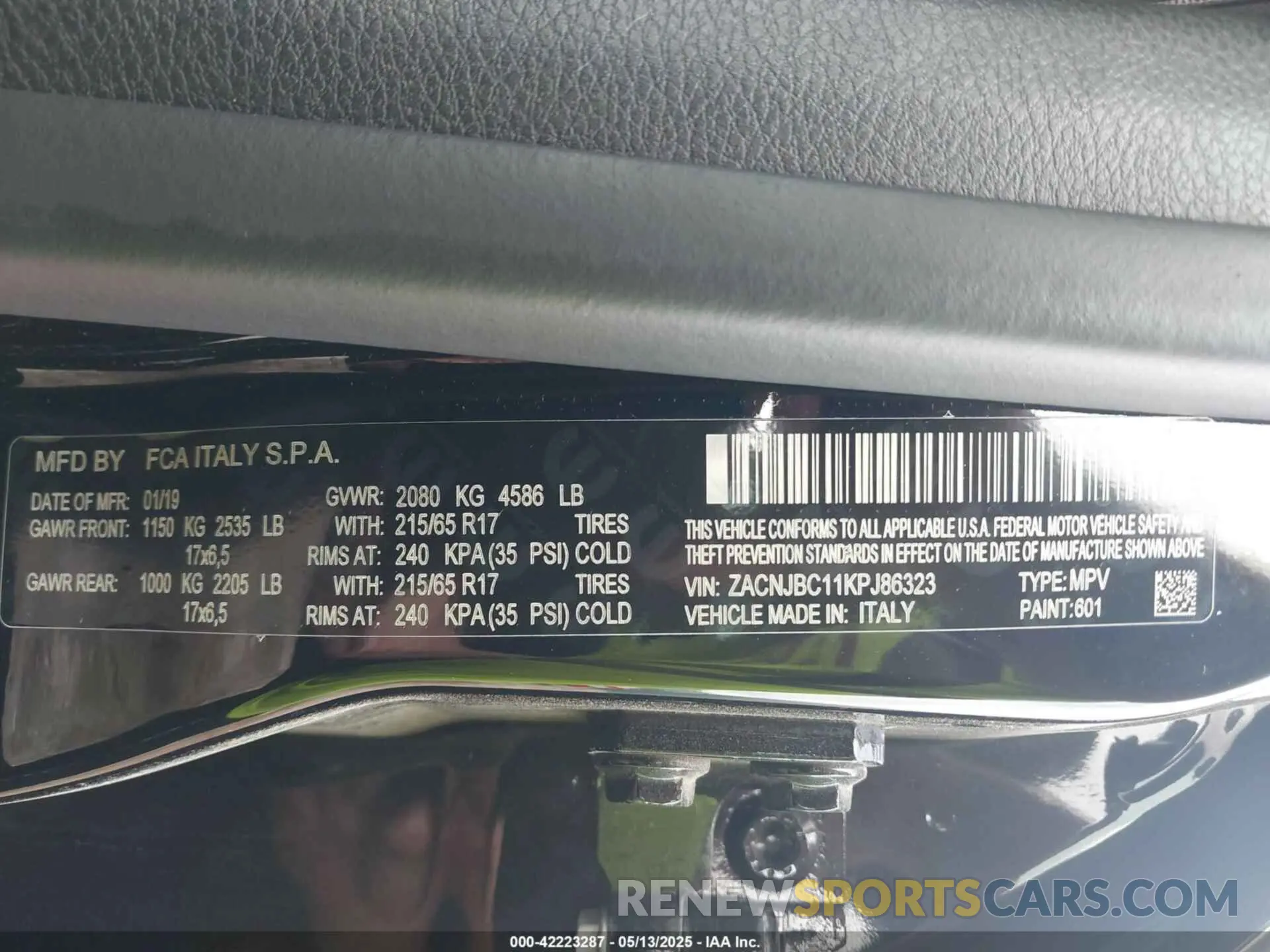 9 Photograph of a damaged car ZACNJBC11KPJ86323 JEEP RENEGADE 2019