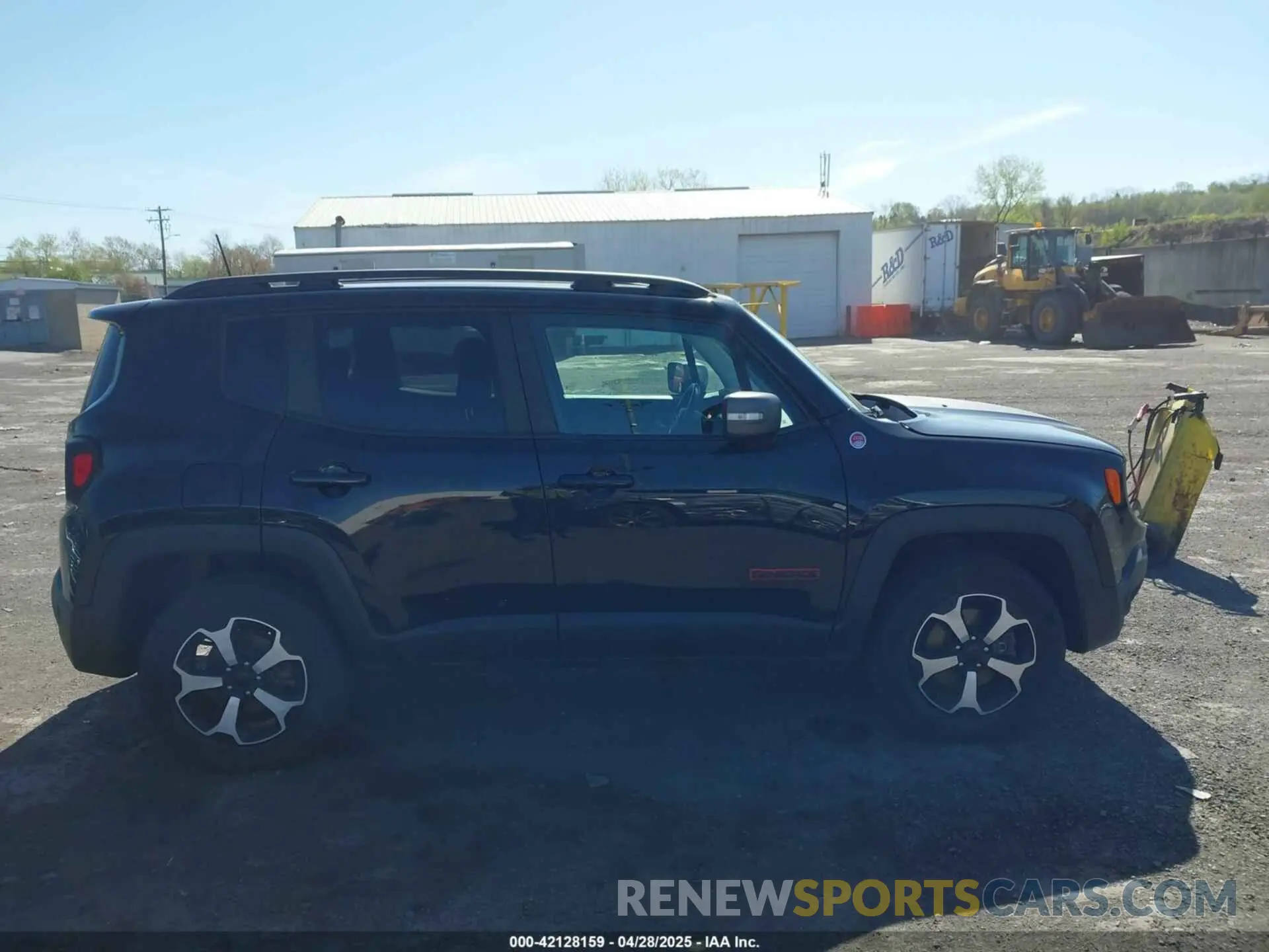 13 Photograph of a damaged car ZACNJBC14KPK49317 JEEP RENEGADE 2019