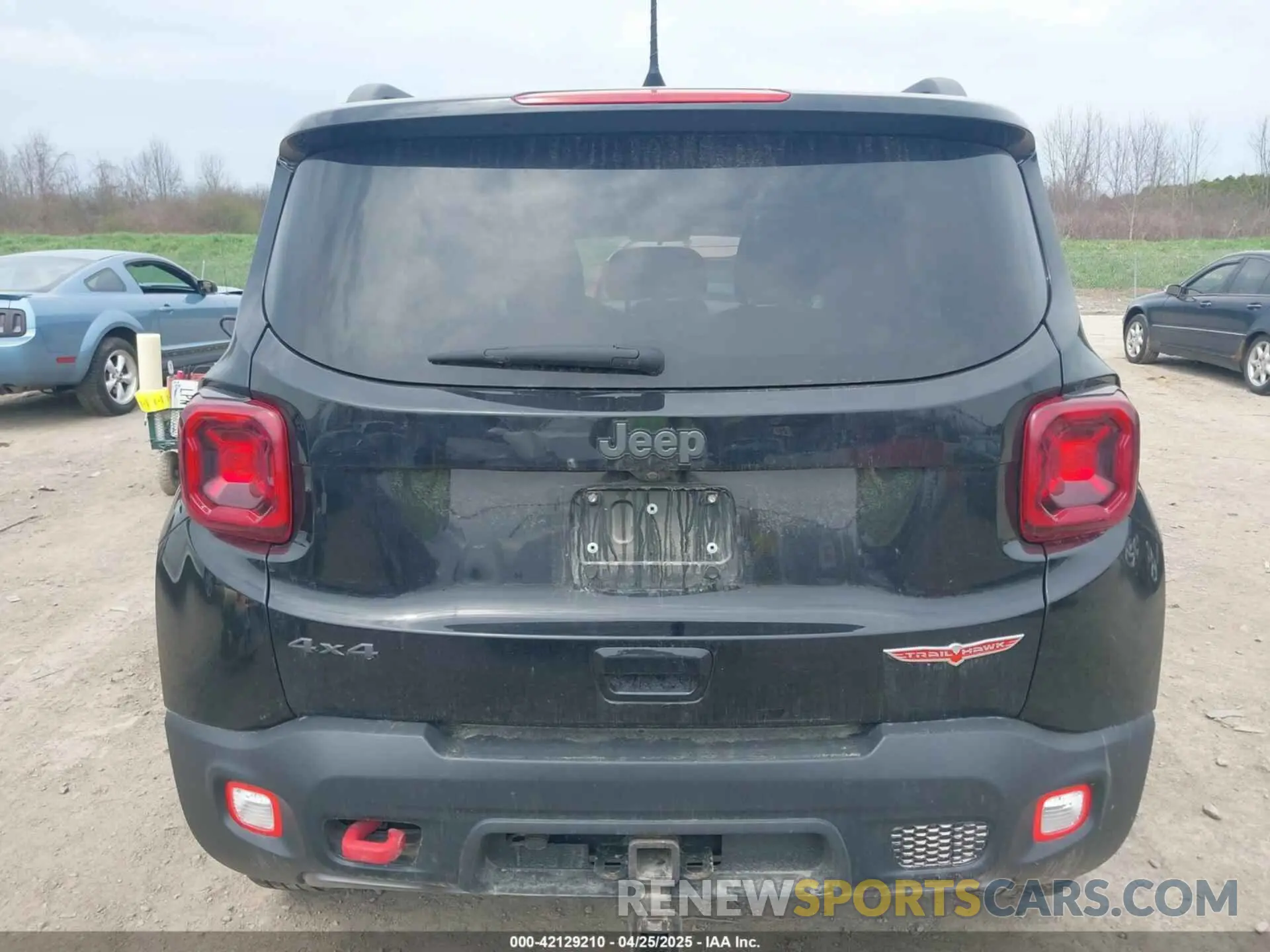 16 Photograph of a damaged car ZACNJBC14KPK76923 JEEP RENEGADE 2019