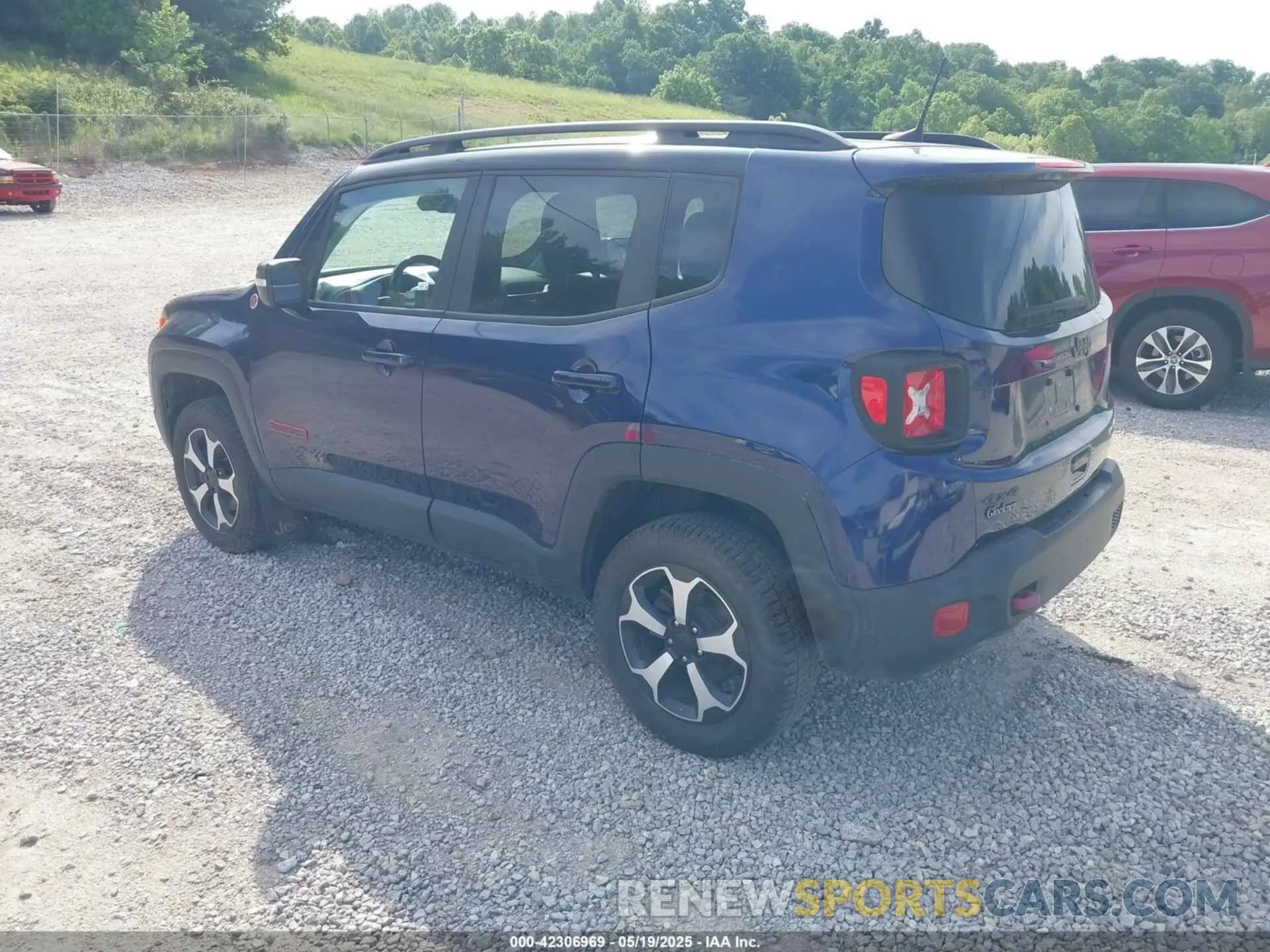3 Фотография поврежденного автомобиля ZACNJBC16KPJ93803 JEEP RENEGADE 2019