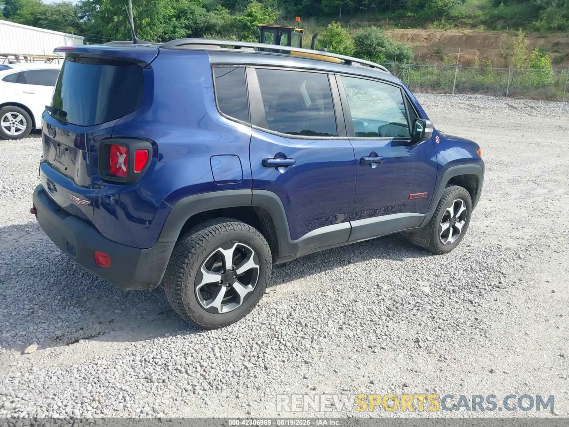 4 Фотография поврежденного автомобиля ZACNJBC16KPJ93803 JEEP RENEGADE 2019