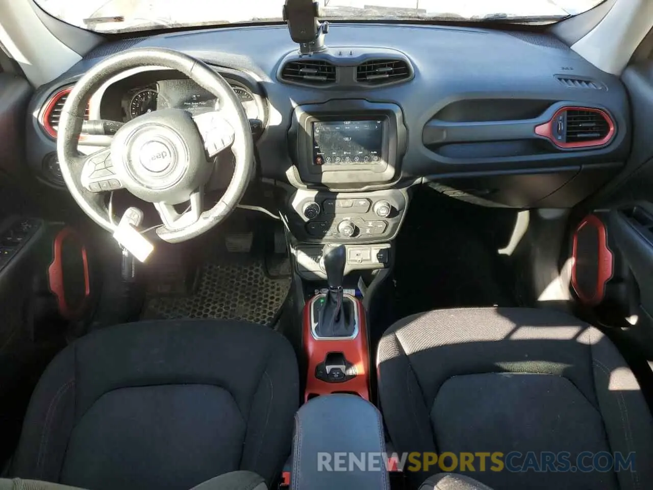 8 Фотография поврежденного автомобиля ZACNJBC16KPK06307 JEEP RENEGADE 2019